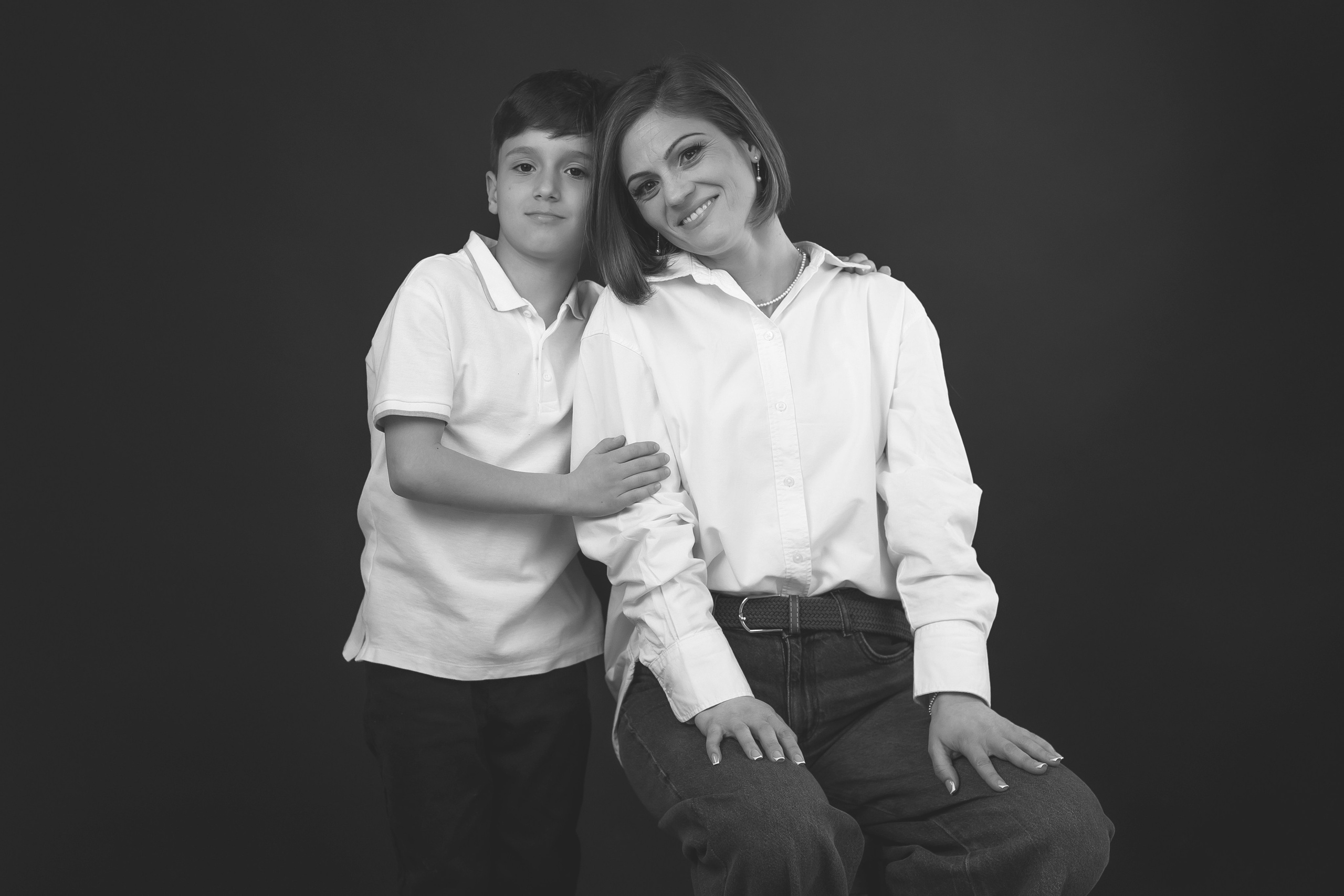 Şedinţe foto de familie - Împreună, într-o imagine. Elena Mascan – Fotograf newborn, maternitate, portret, smash the cake & branding personal | La Femme Studio Photograpy|Constanţa