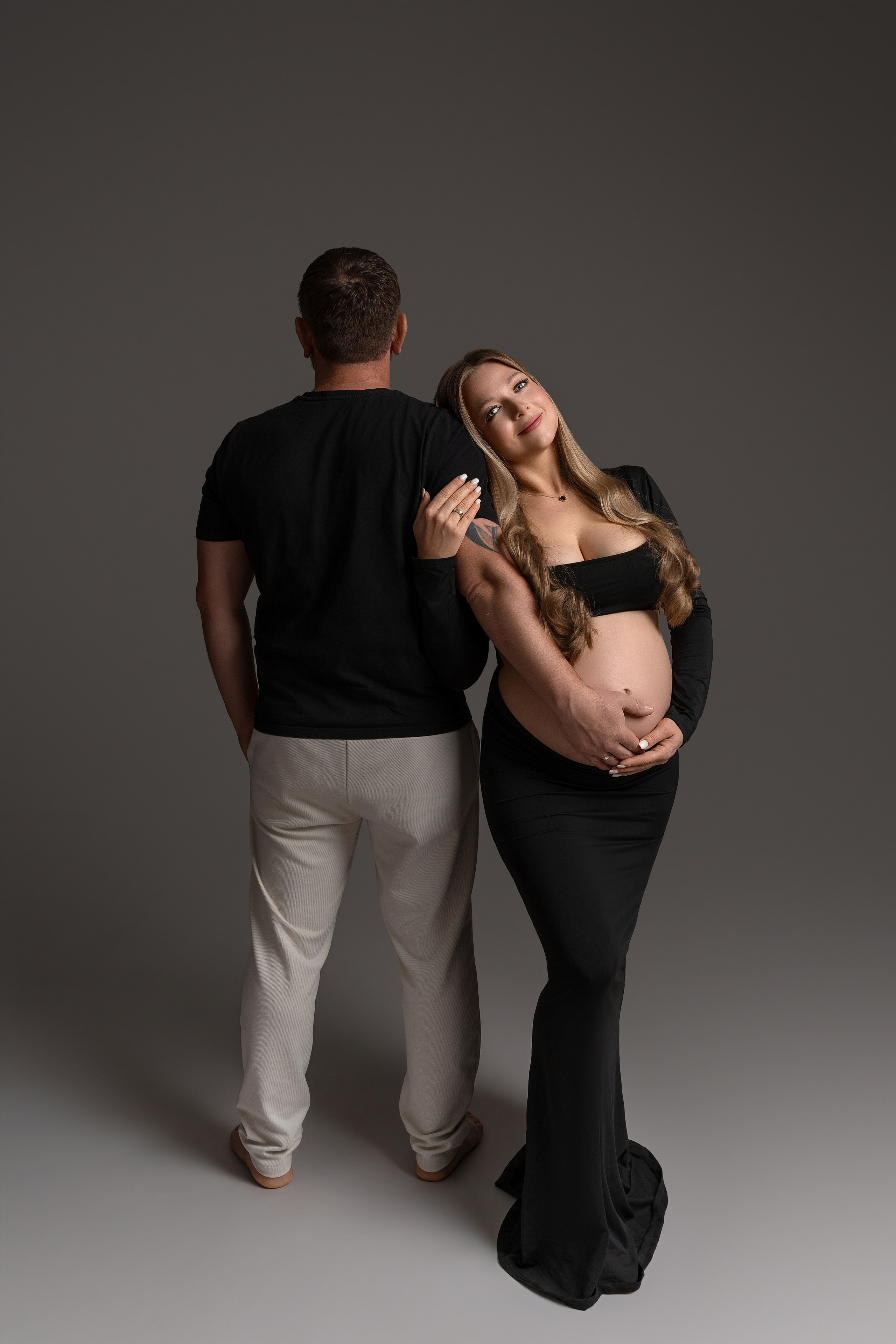 Babybauch. Neugeborene- Schwangerschaft- und Kinder Fotografin in Lehre