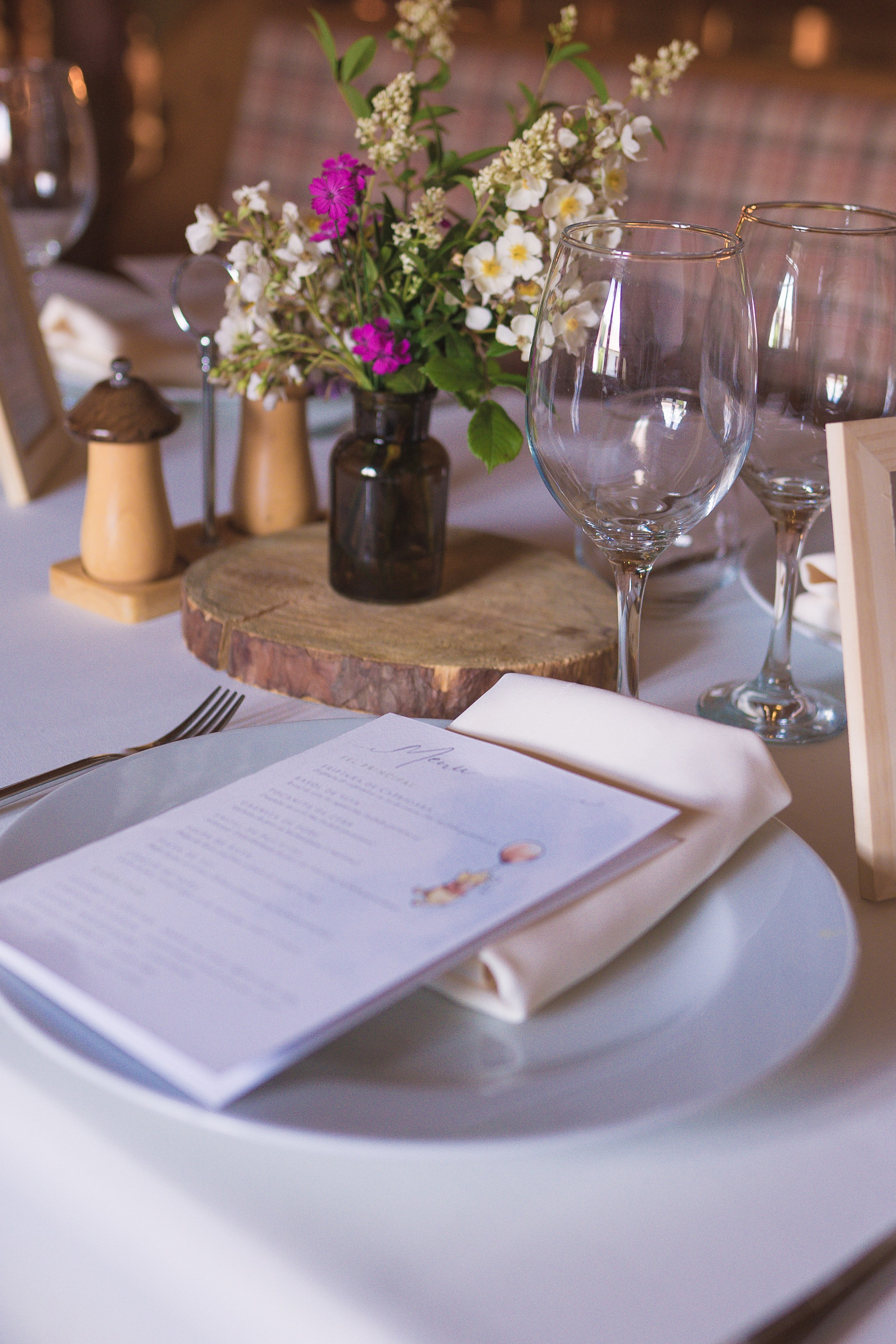 Fotografie de Eveniment Brașov: Povești Vizuale | Mădălina Beda. Madalina Beda- Artist vizual, fotograf, doula la nastere, consultant babywearing Brasov si in toata tara