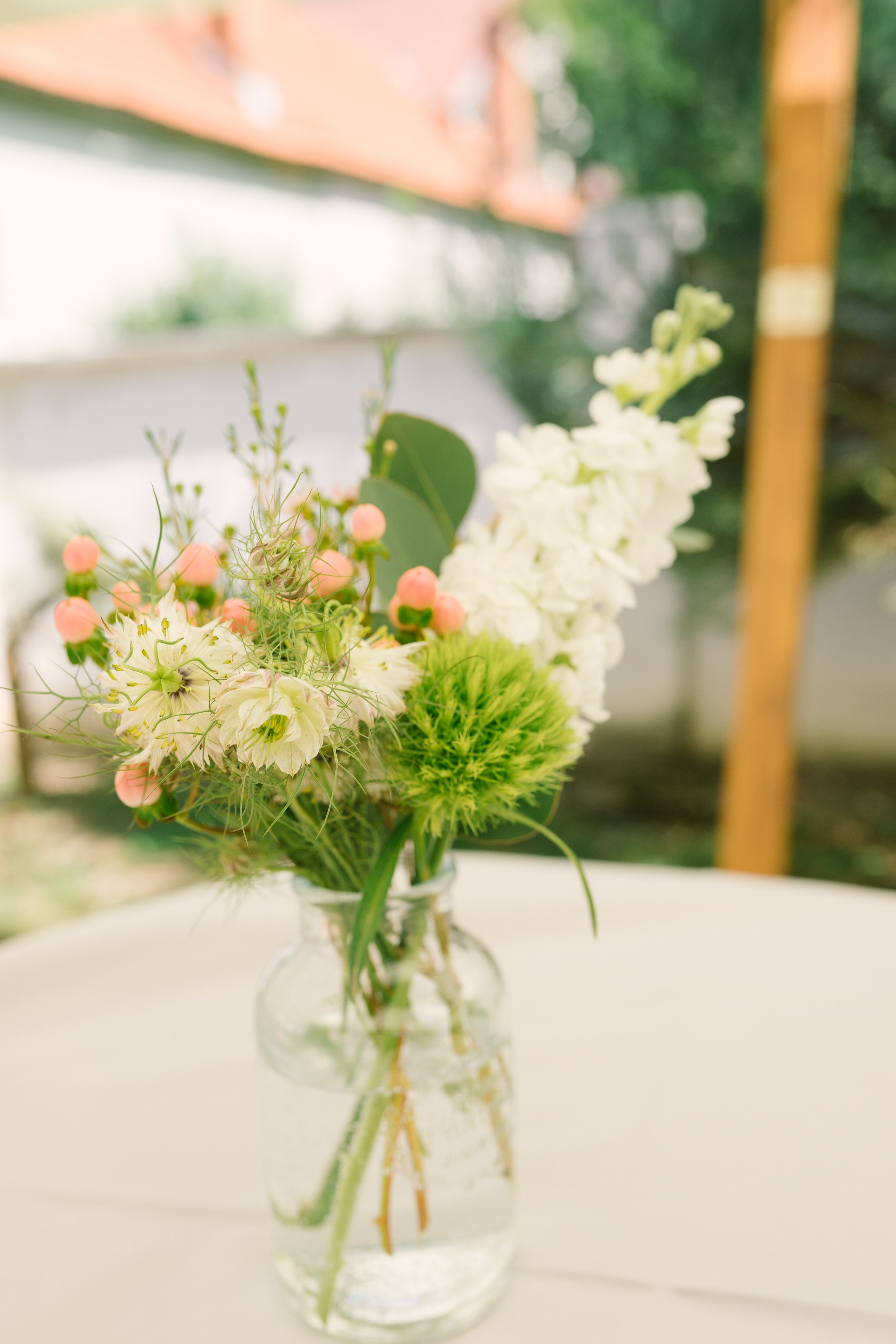 Fotografie de Eveniment Brașov: Povești Vizuale | Mădălina Beda. Madalina Beda- Artist vizual, fotograf, doula la nastere, consultant babywearing Brasov si in toata tara