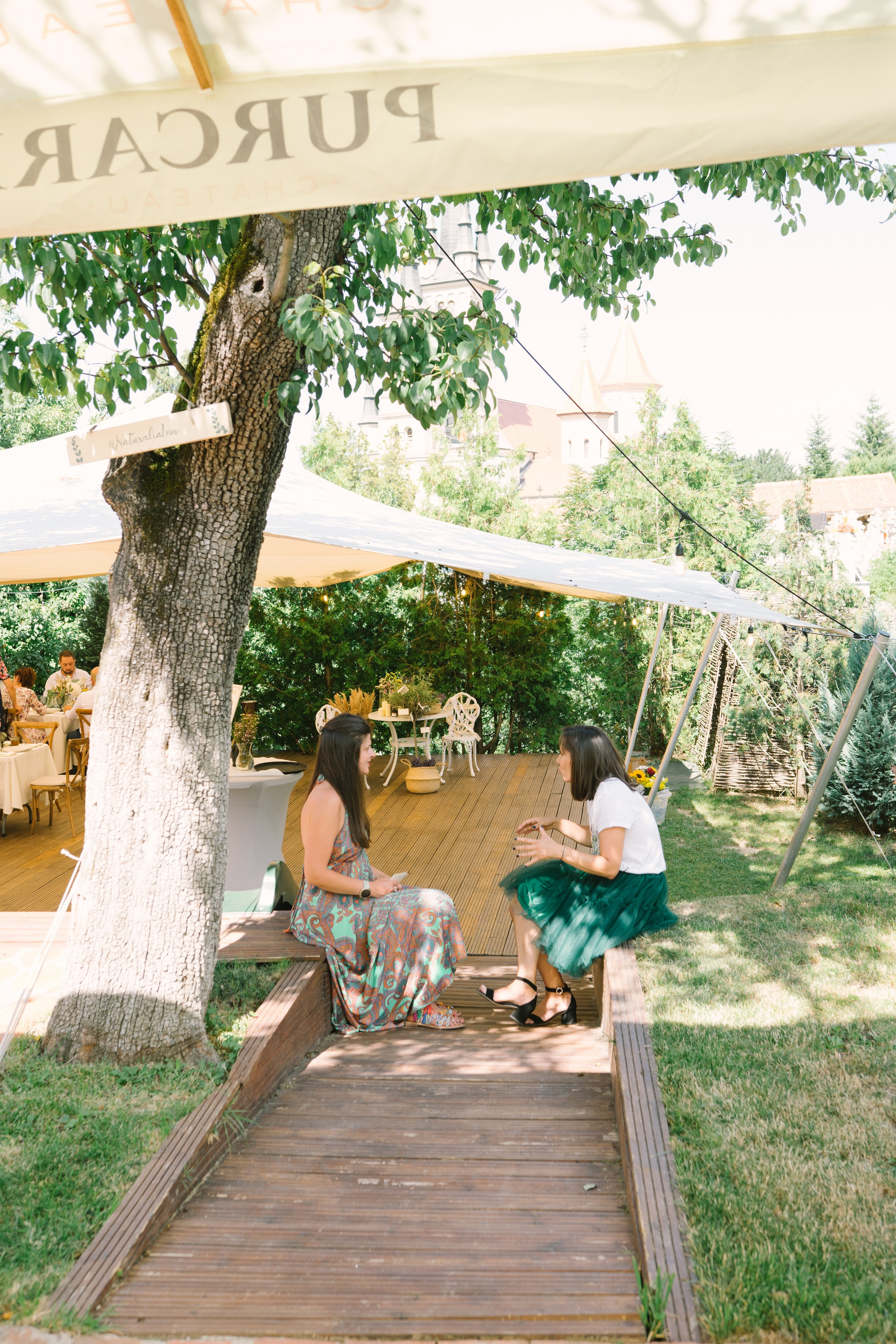 Fotografie de Eveniment Brașov: Povești Vizuale | Mădălina Beda. Madalina Beda- Artist vizual, fotograf, doula la nastere, consultant babywearing Brasov si in toata tara