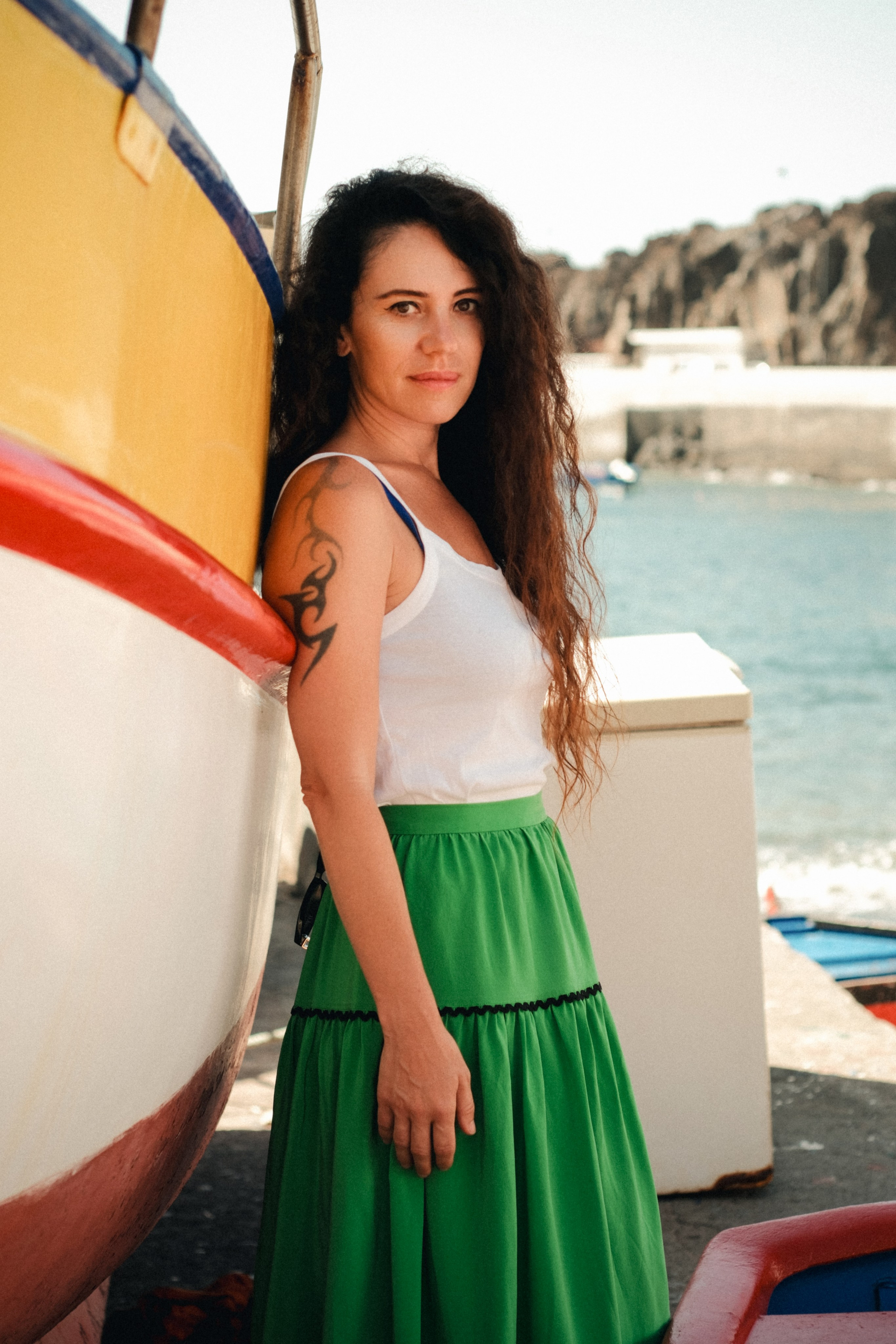 Meggy Câmara de Lobos + ocean. Portrait photographer in Madeira — Marina Shtukina