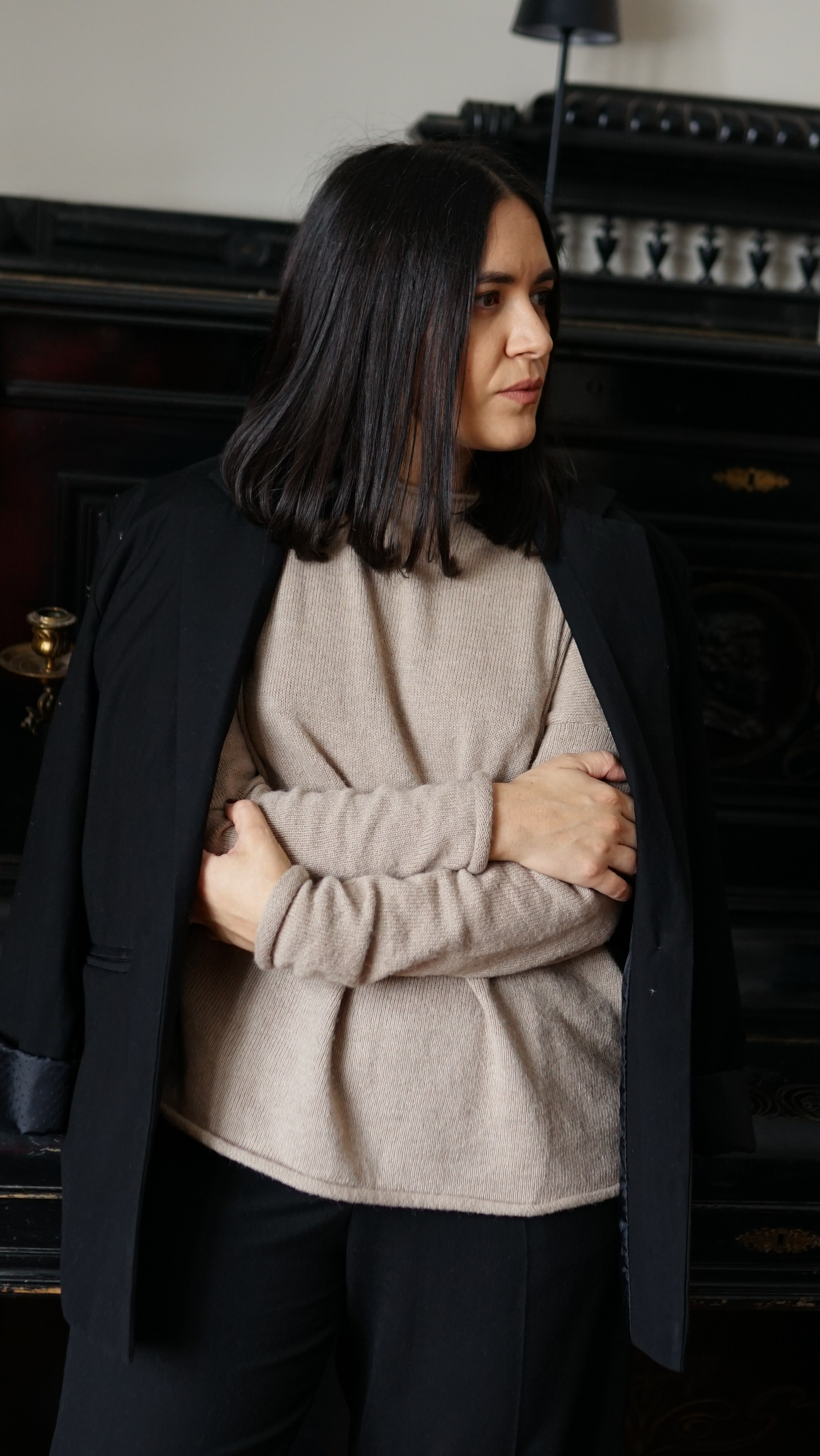 Fotografie de Portret Brașov | Artist Mădălina Beda. Madalina Beda- Artist vizual, fotograf, doula la nastere, consultant babywearing Brasov si in toata tara