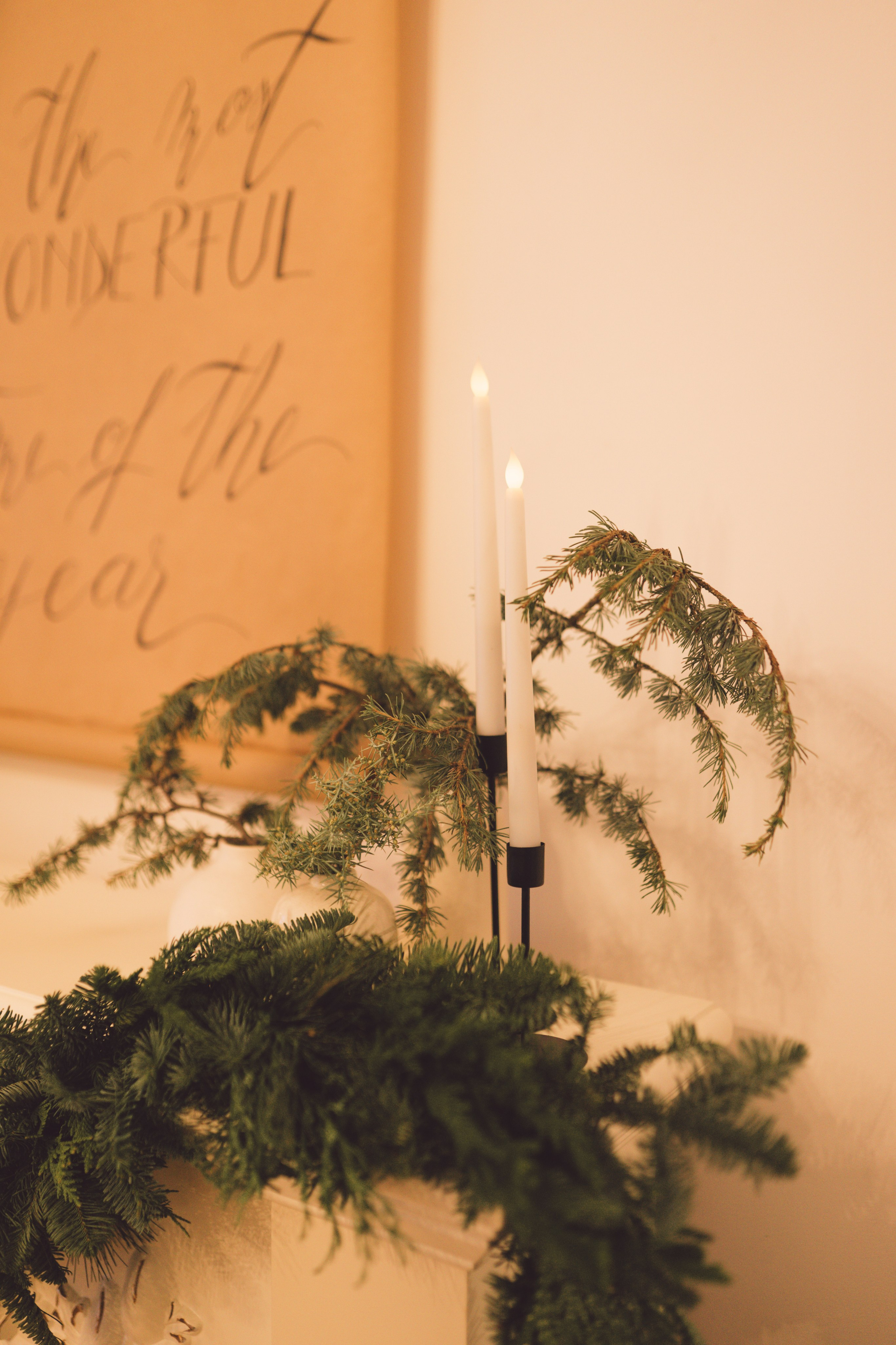 Fotografie de Eveniment Brașov: Povești Vizuale | Mădălina Beda. Madalina Beda- Artist vizual, fotograf, doula la nastere, consultant babywearing Brasov si in toata tara