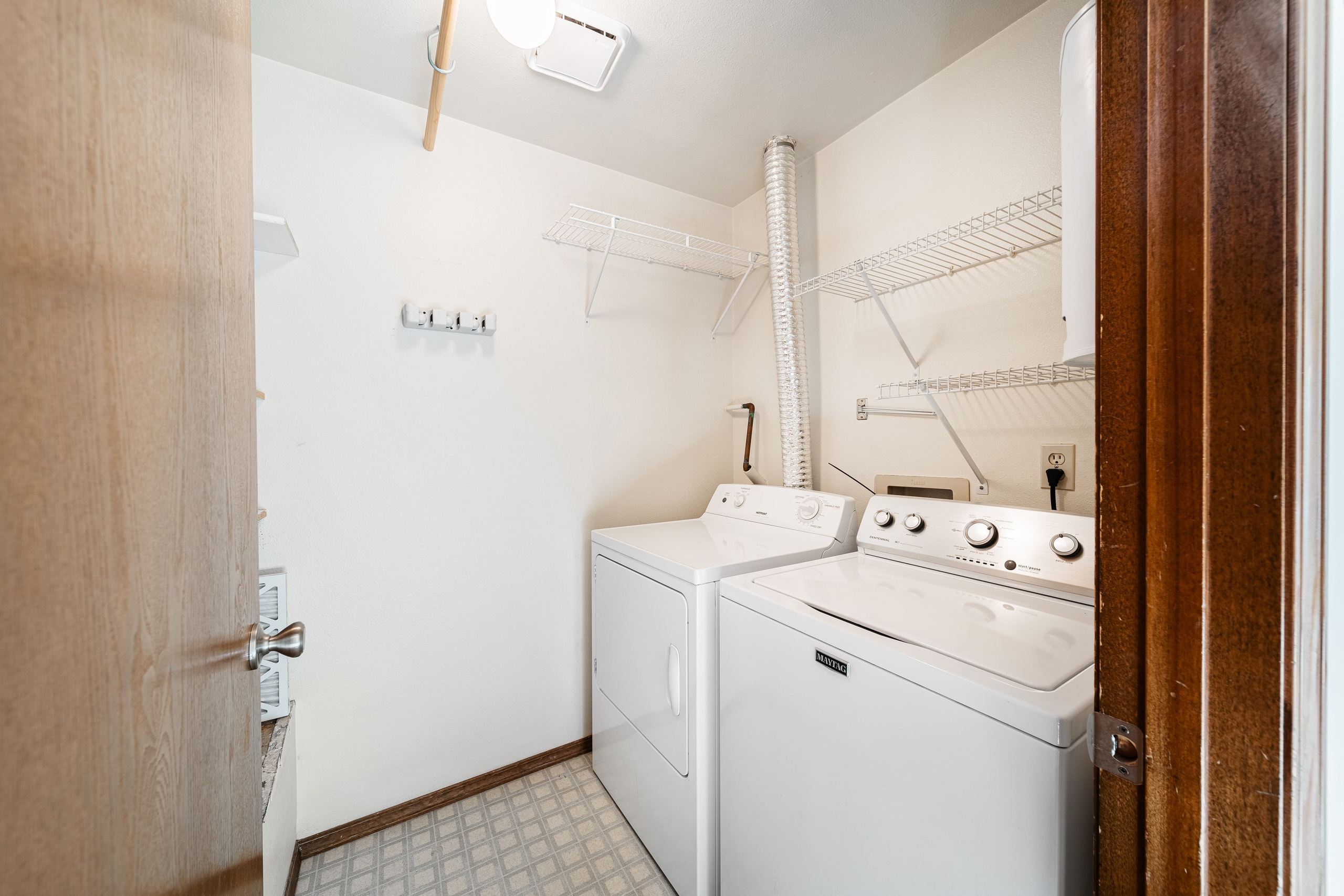 Real Estate photography. Washington state. EVAN ARISTOV WEDDING PHOTOGRAPHY — Seattle Wedding Photographer