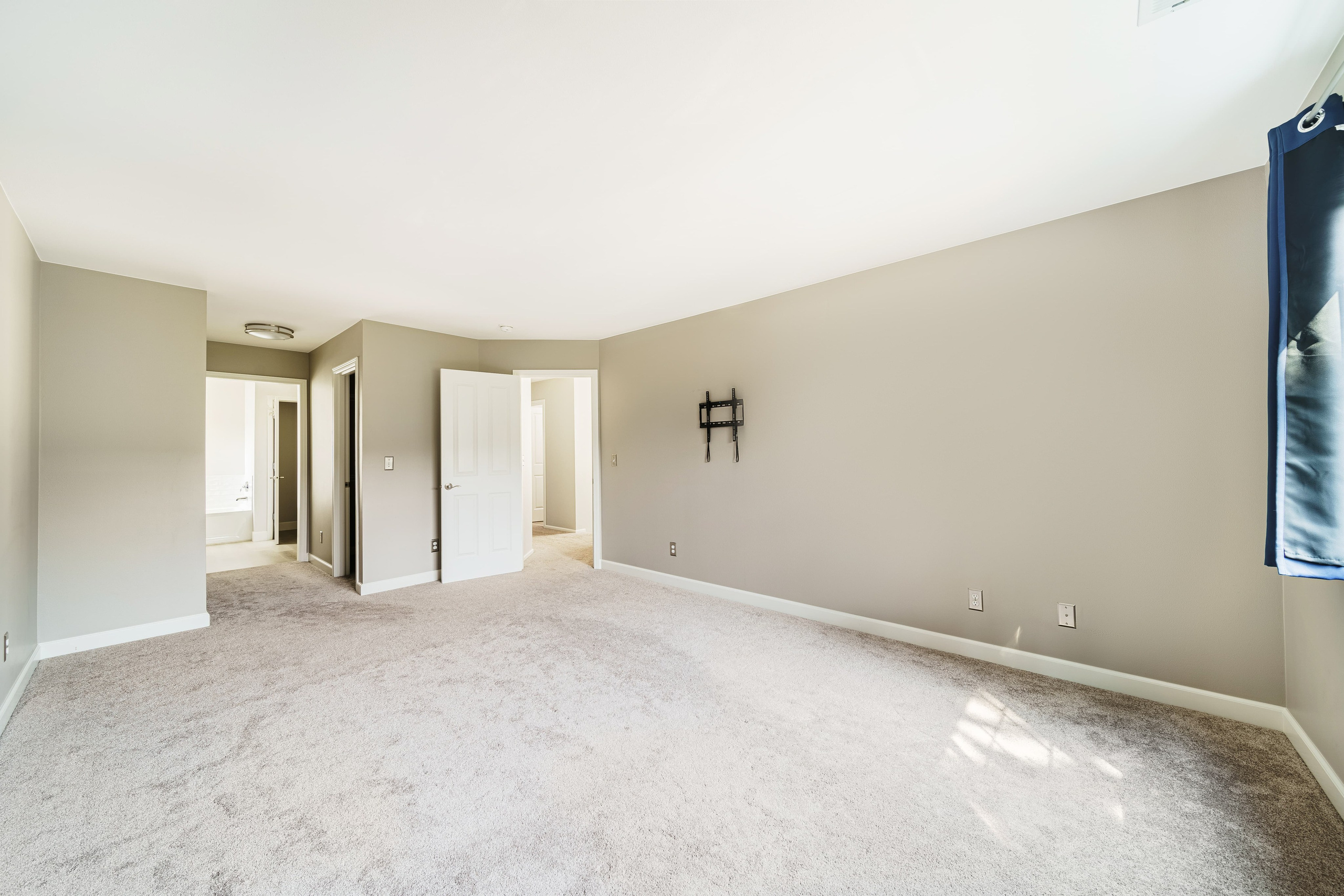 Real Estate photography. Washington state. EVAN ARISTOV WEDDING PHOTOGRAPHY — Seattle Wedding Photographer