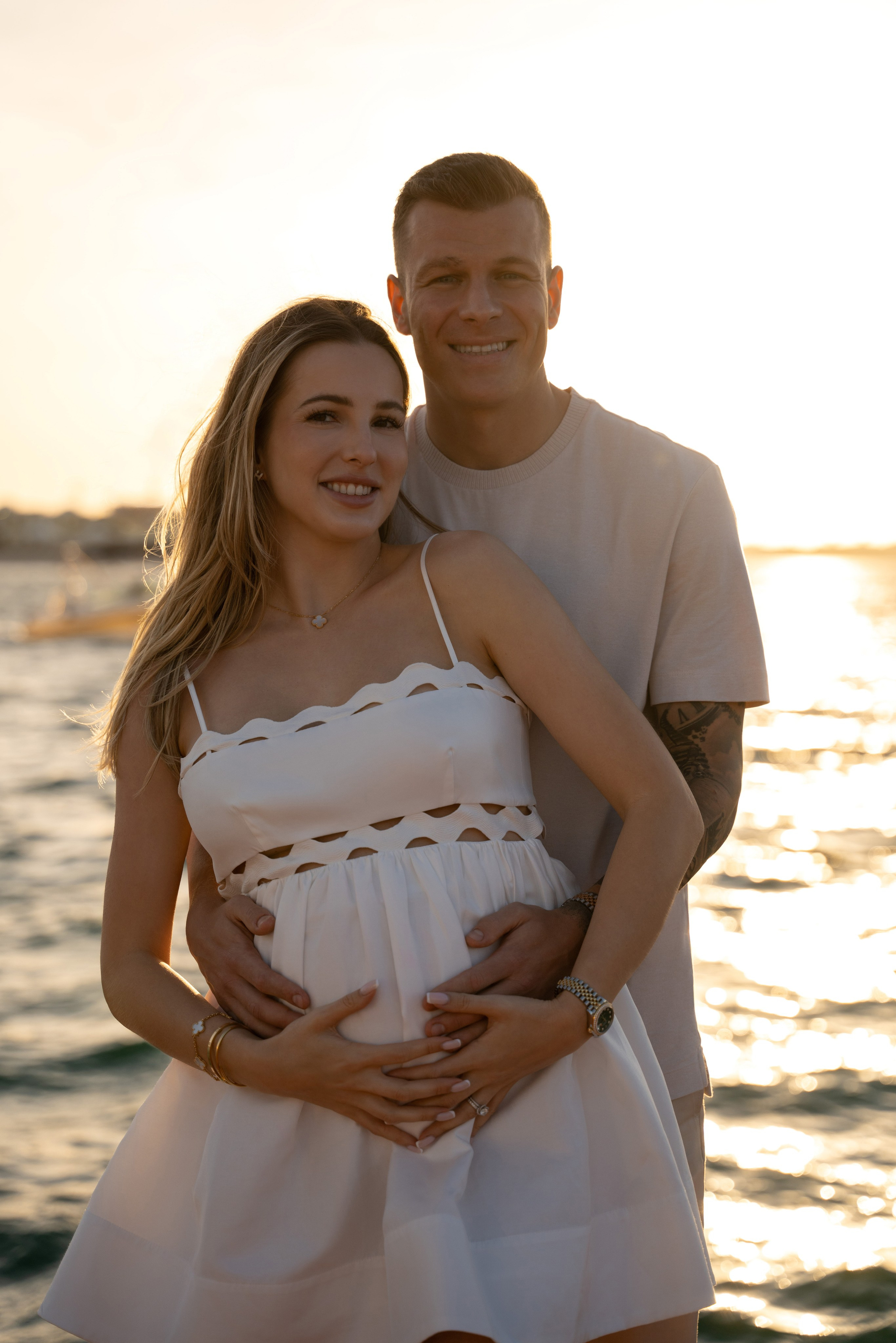 Creative gender reveal party. Angela Iakovleva — Family Photographer in Dubai