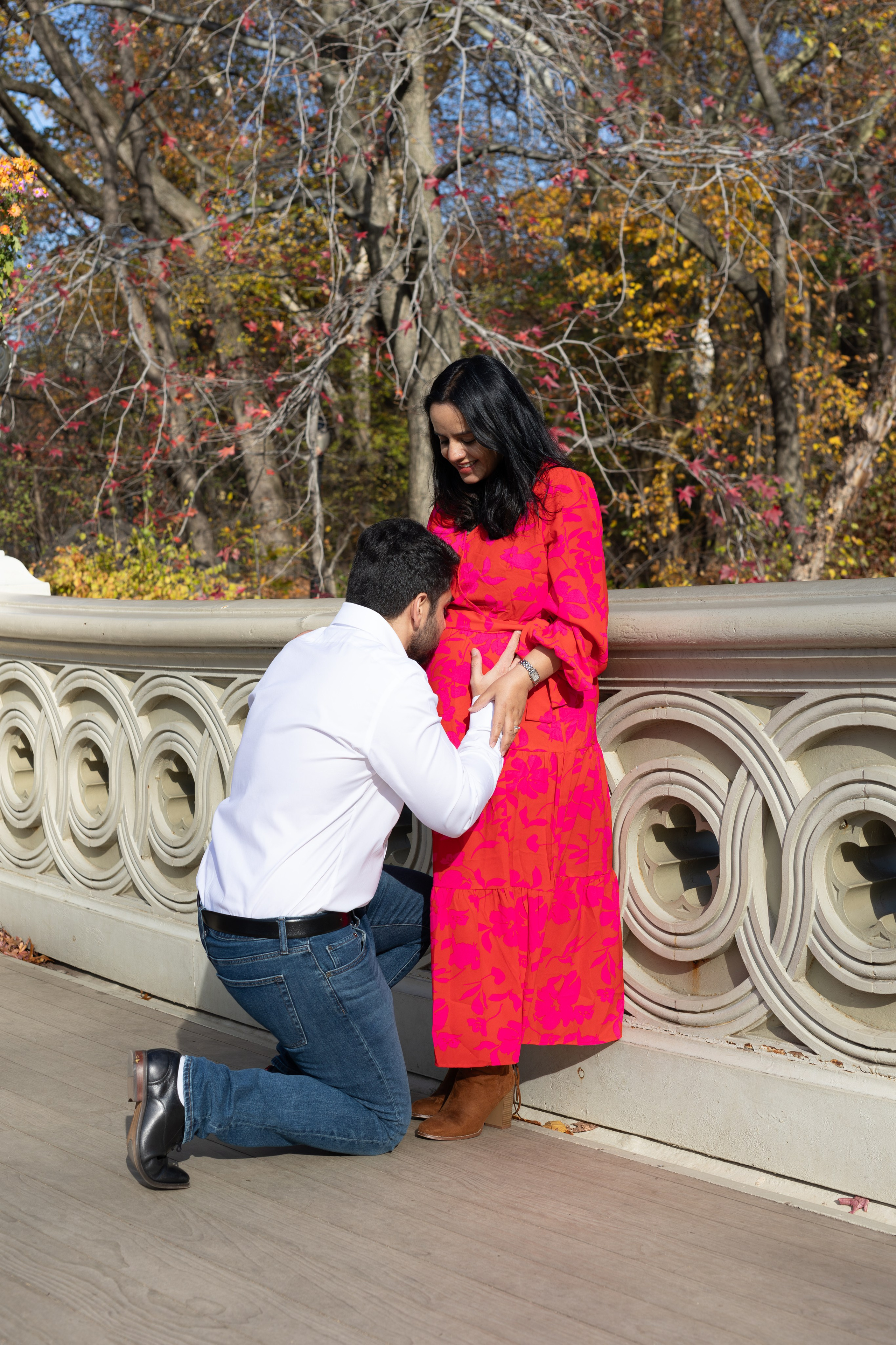 Central Park Maternity Portraits. Family, lifestyle, and commercial photography in New York and New Jersey