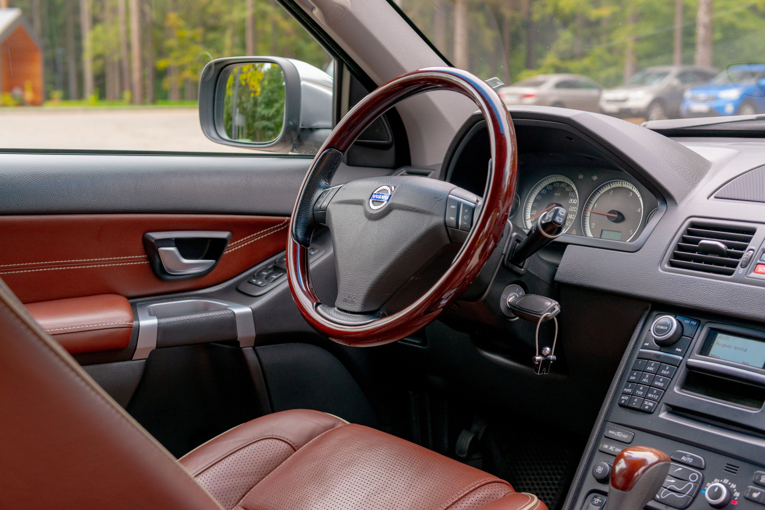 Фотосъемка автомобиля Volvo XC90. ФОТОГРАФ МЕКСИКА КИНТАНА-РОО