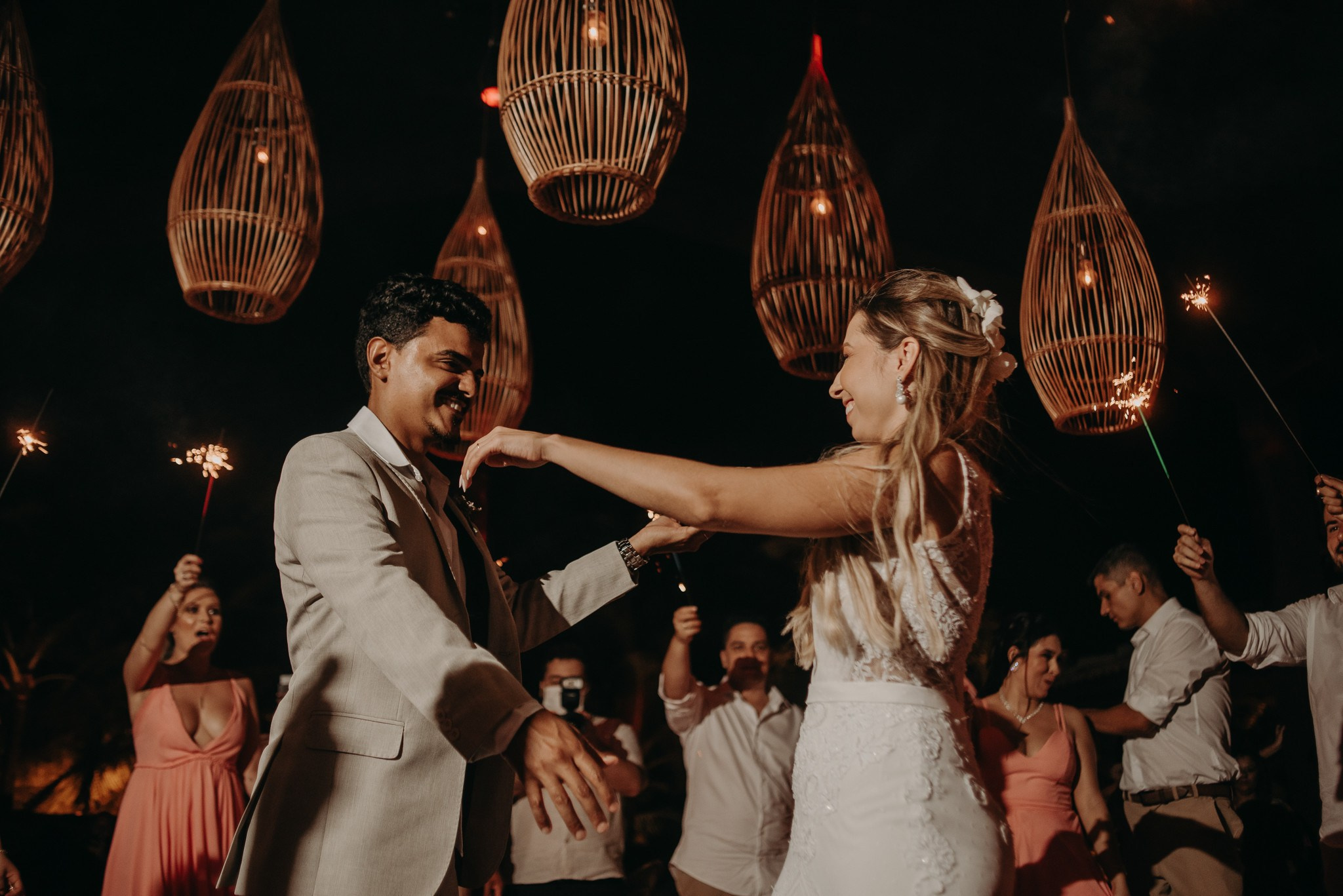 Nadia & Higor. Fotógrafos de Casamento na Bahia: Elart Fotografia