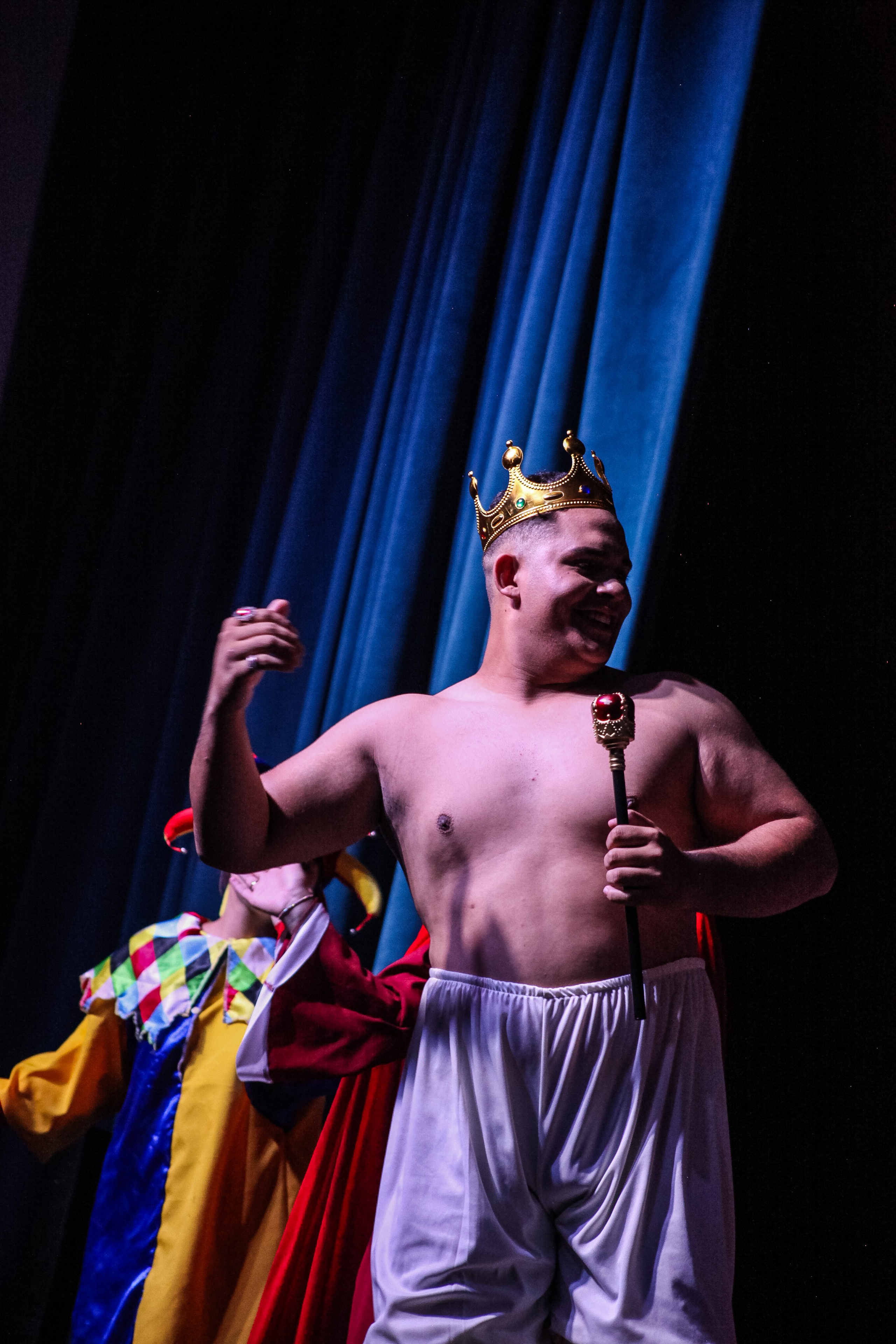 Peça teatral — A Nova Roupa do Rei (dez 24). LUCAS MENEGHIN | fotografia