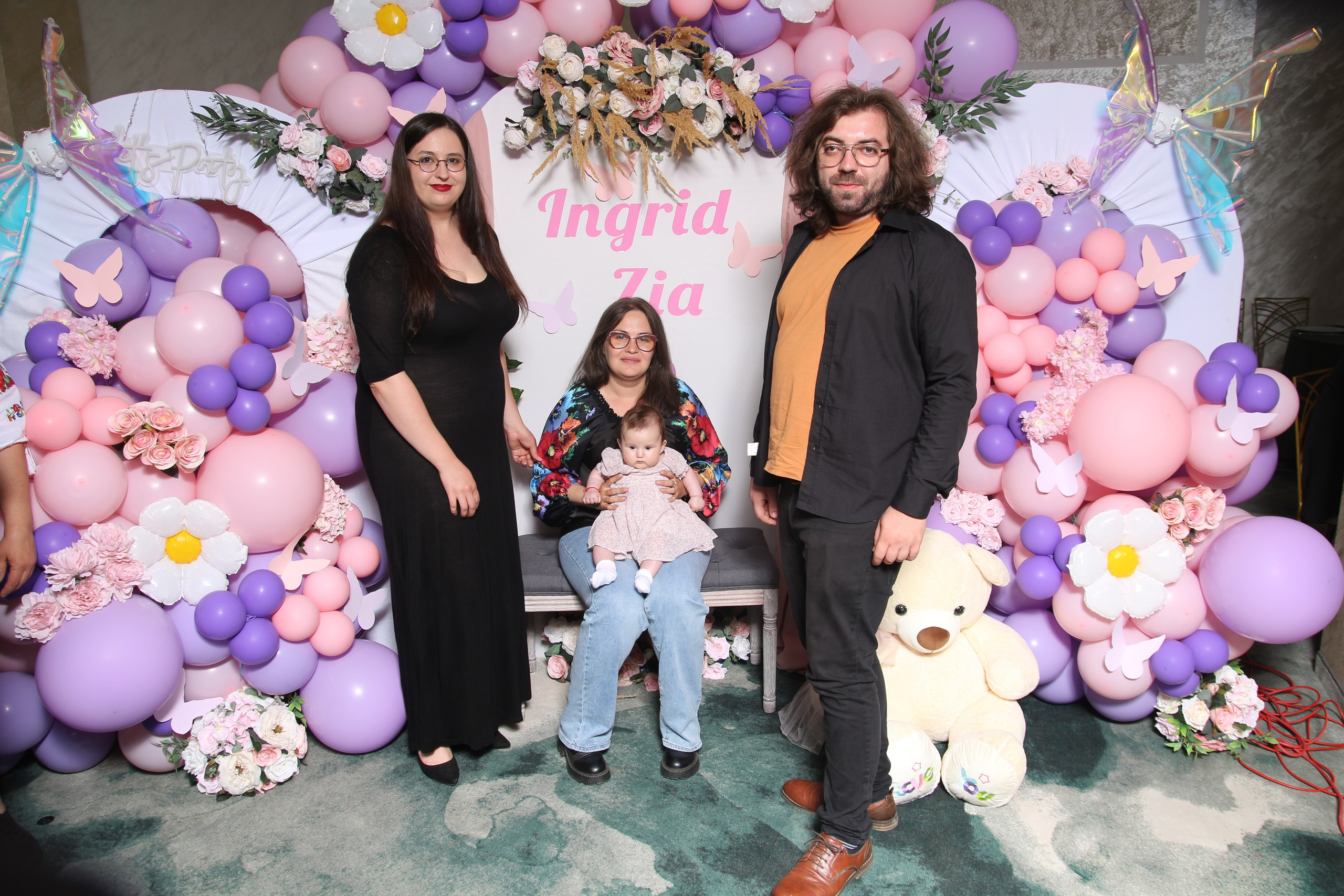 BYZO MEDIA. PETRU BYZO - family and children photographer in ROMANIA