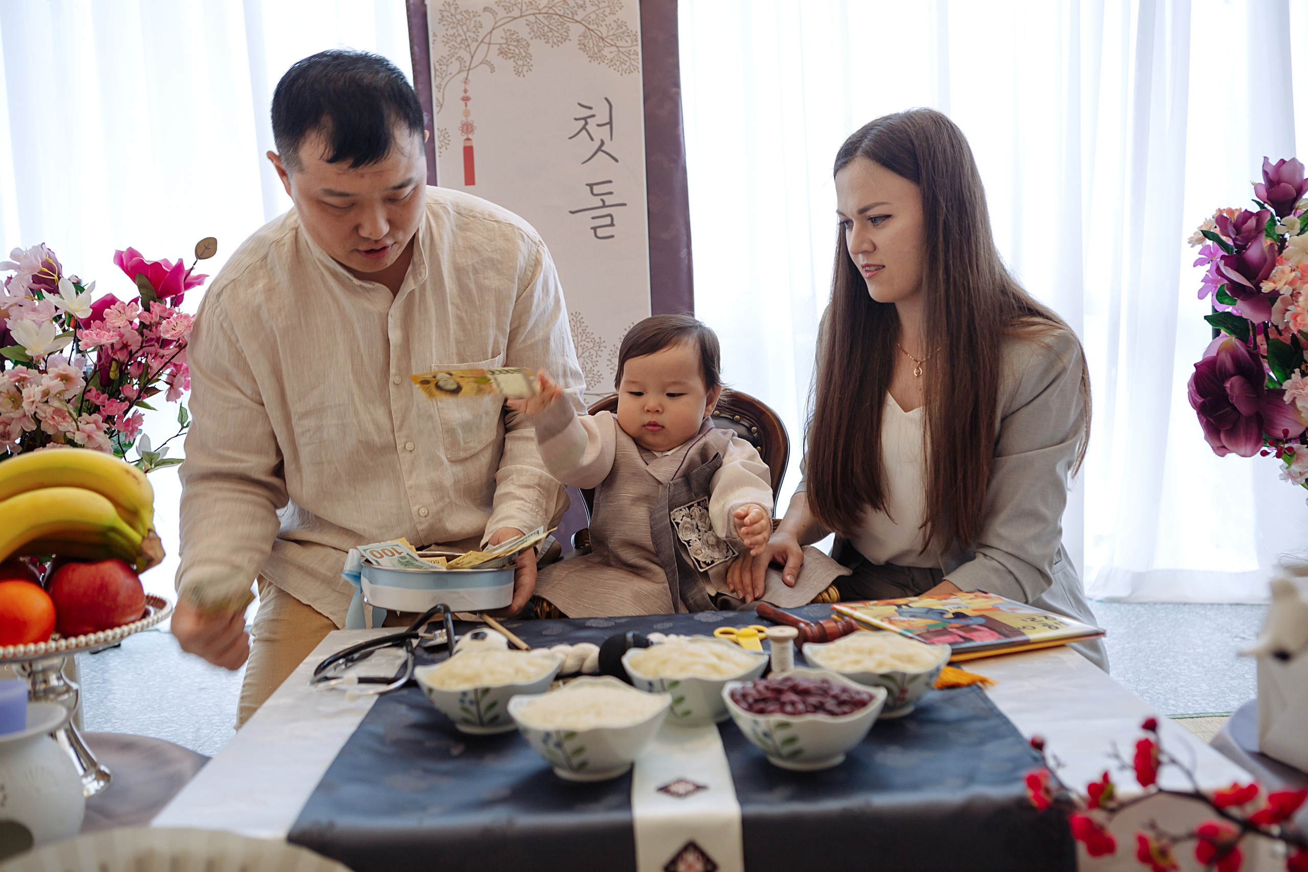 Тимофей в студии. Фотограф беременности, ньюборн и годовасиков в Корее Жанна Хан