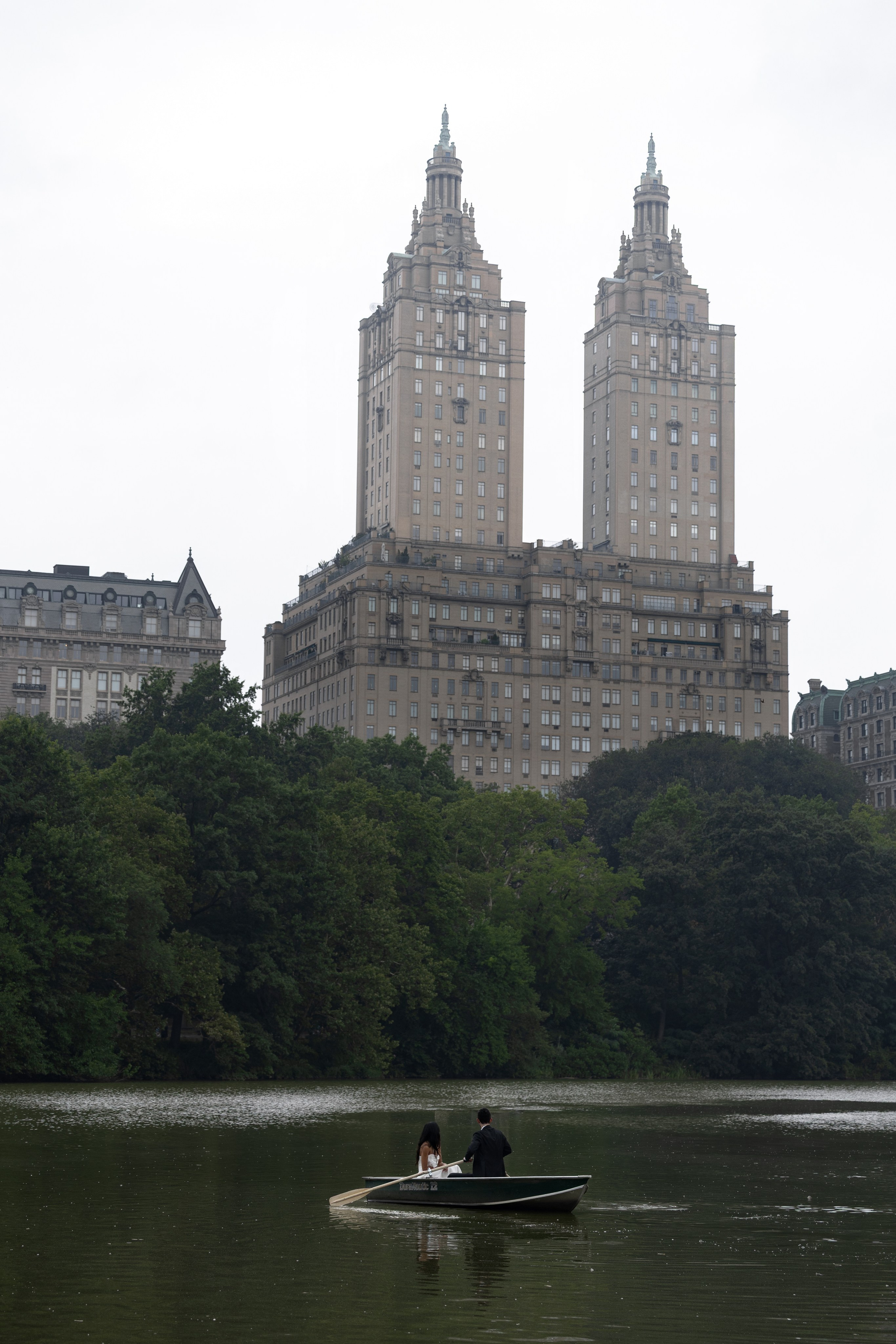 Engagement in Central Park. Photographer Anastasia Nagibina