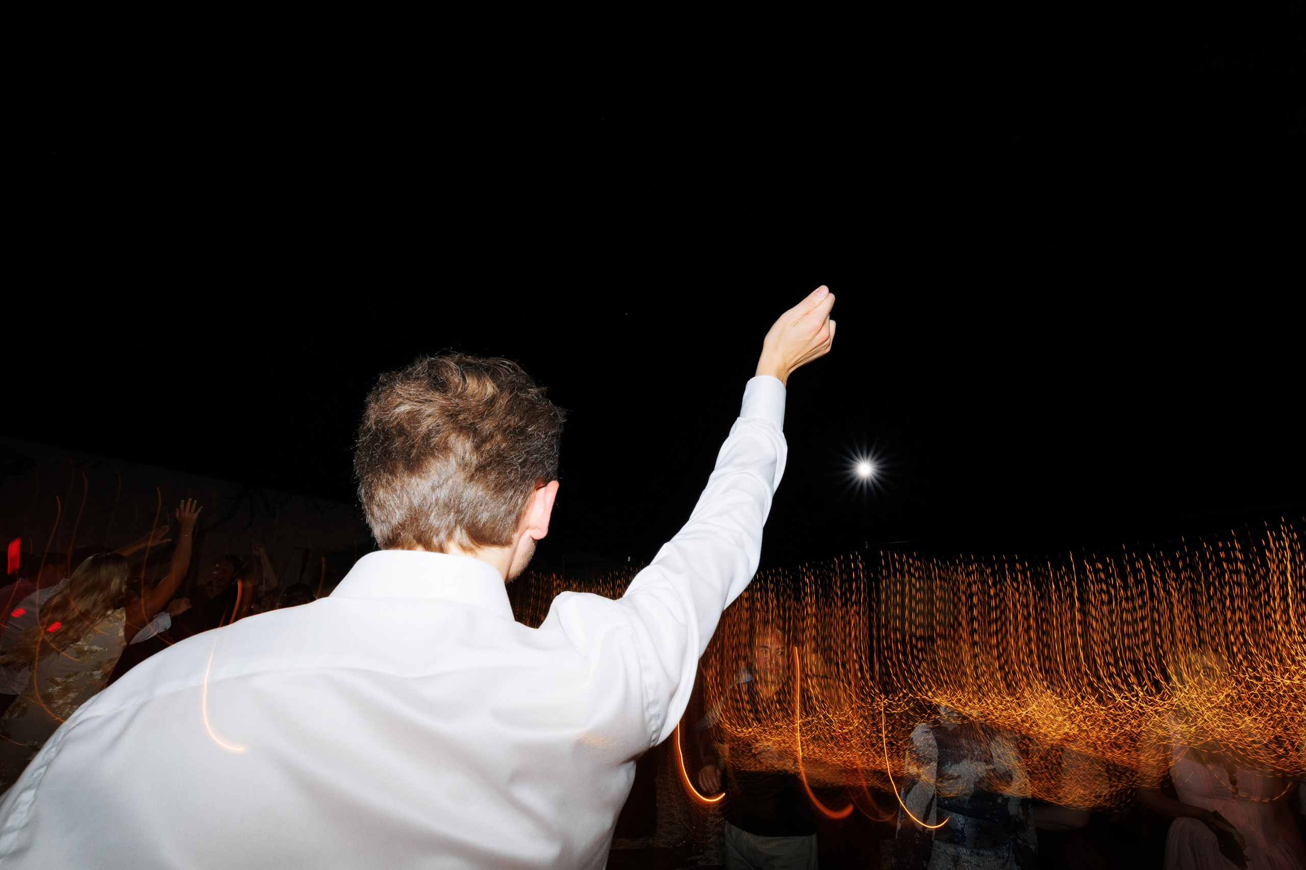 Dragoste povestită de noi. Servicii Foto Video în Chișinău și Europa ID-Brothers