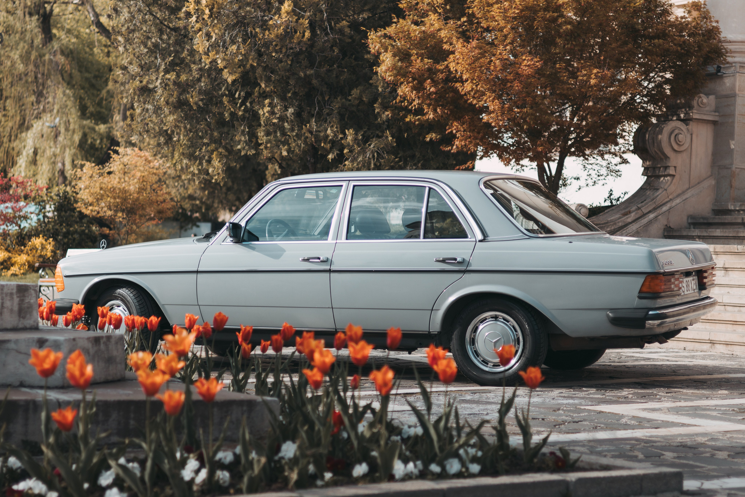 Cars and roads. Fotograf Videograf Evenimente Iași - Storytelling, Business, Albume Absolvire