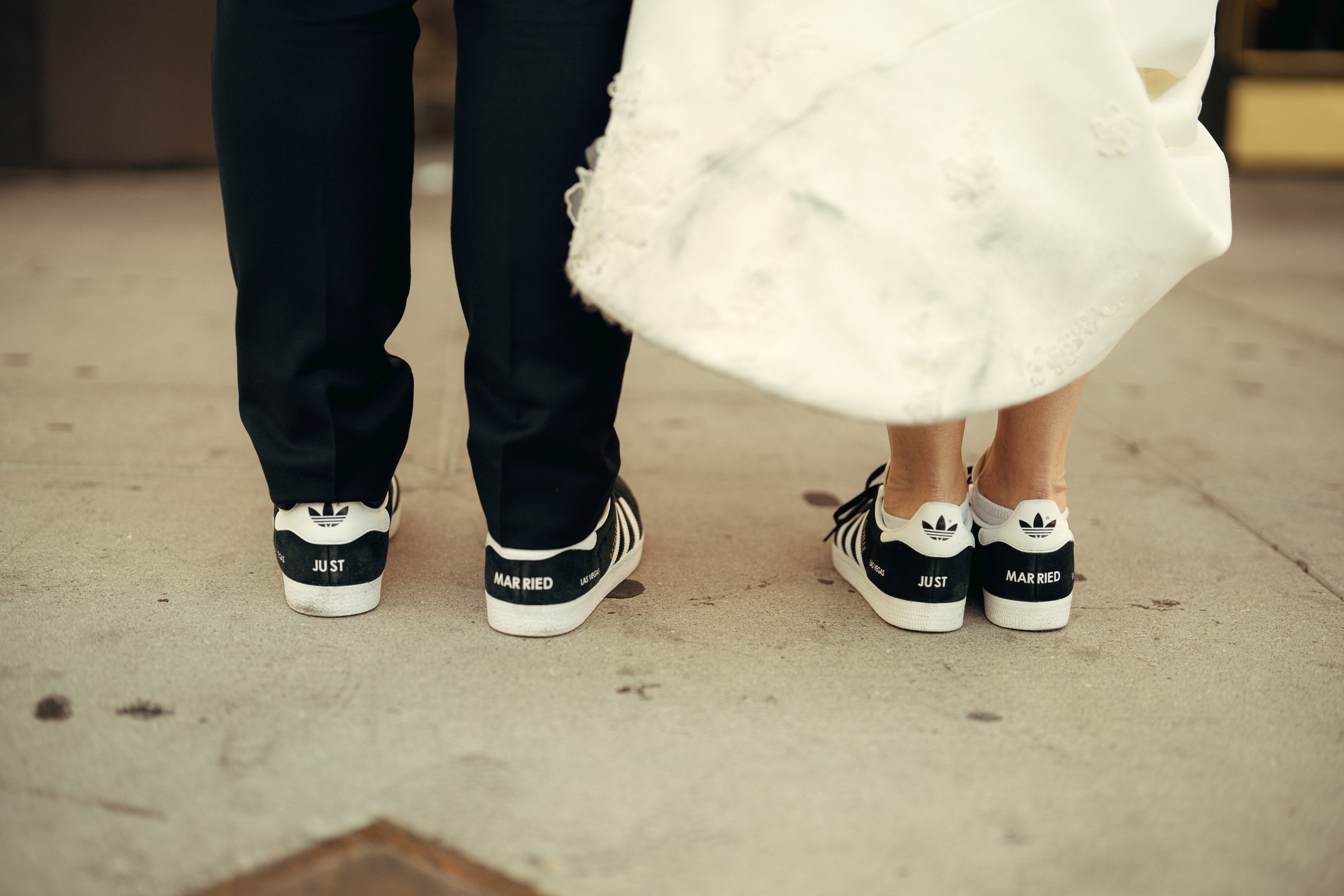 Lara&Dan. Wedding & elopement photographer Viktoriya Kravtsov. Las Vegas