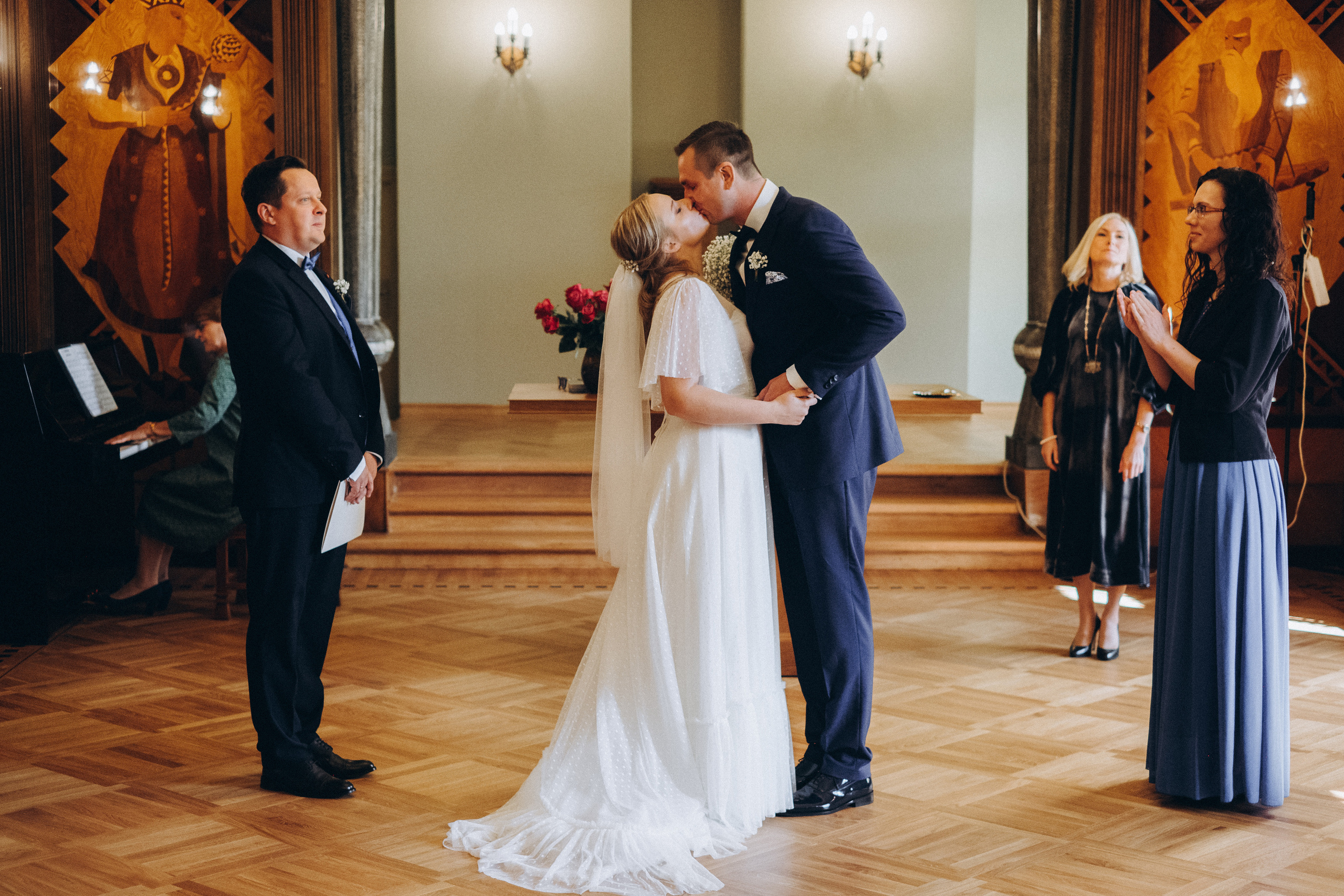 Kāzu foto stāsts Siguldā | Gita un Kaspars. Kāzu × Ģimenes notikumu fotografs Edgars Kalniņš