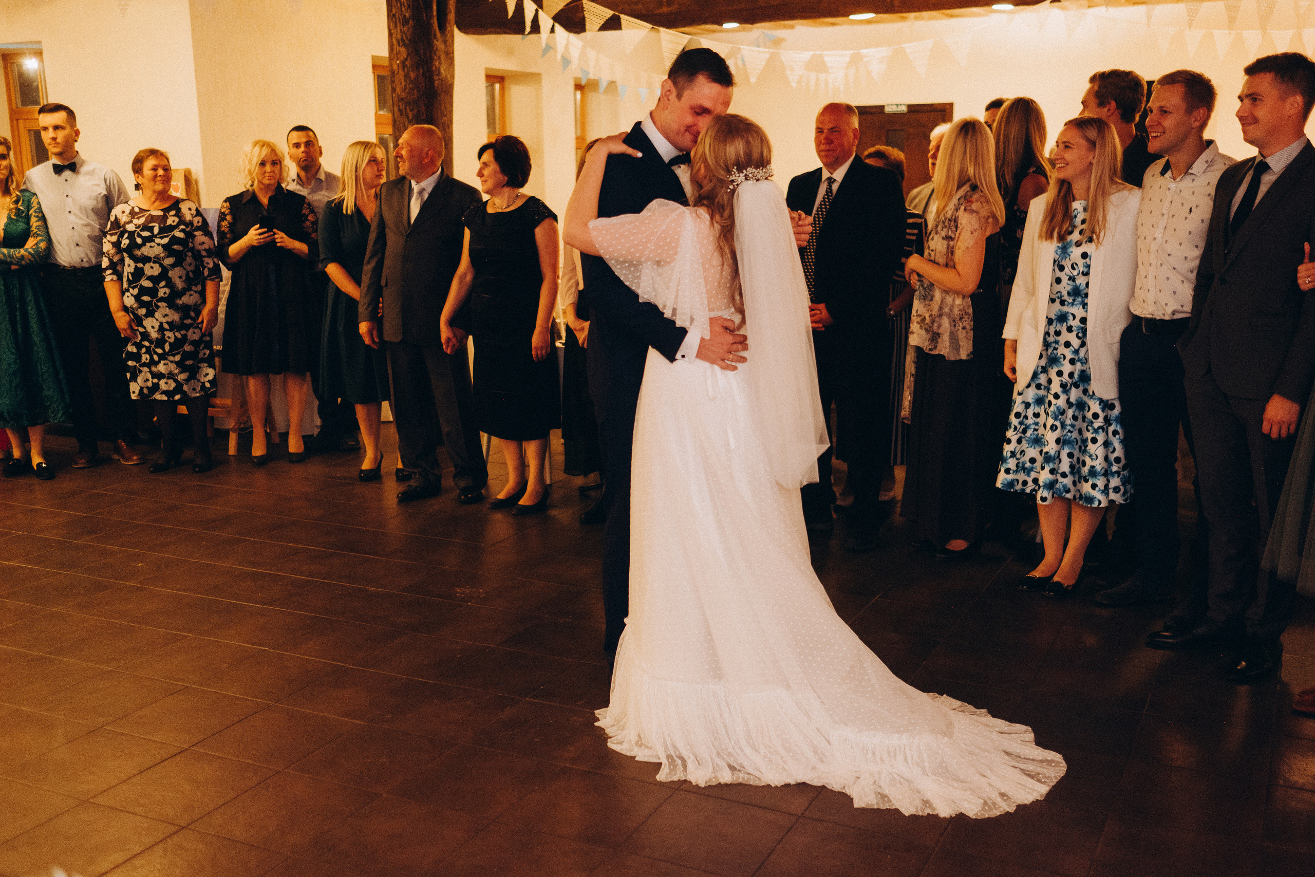 Kāzu foto stāsts Siguldā | Gita un Kaspars. Kāzu × Ģimenes notikumu fotografs Edgars Kalniņš