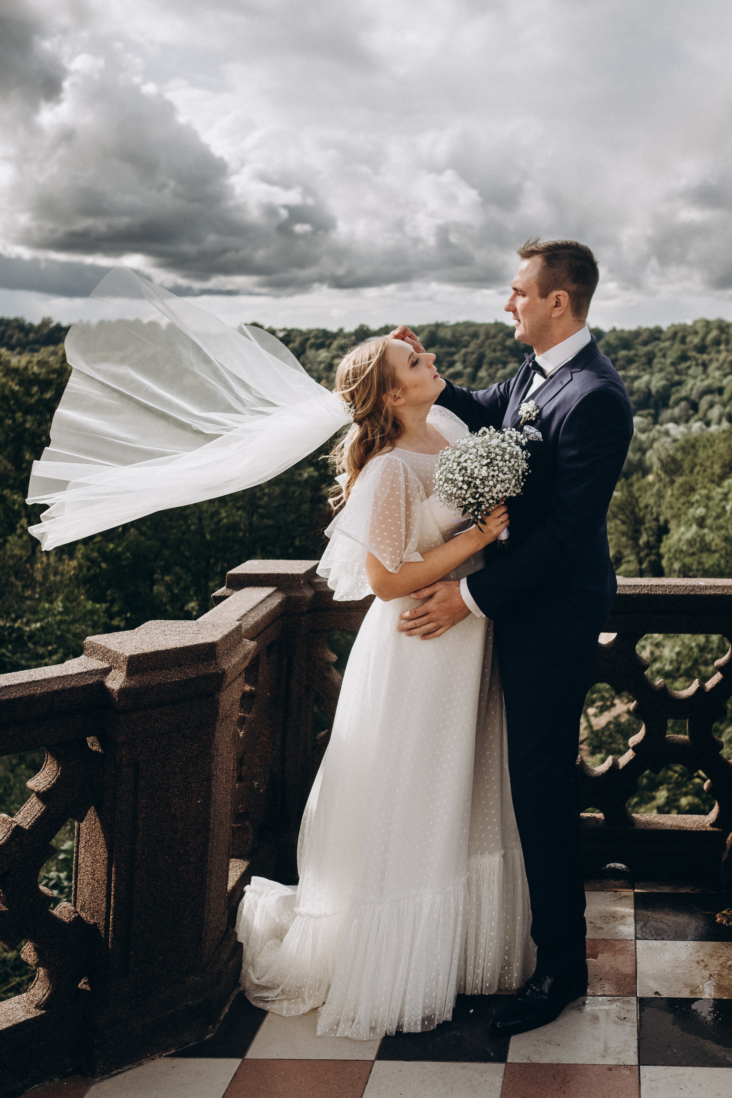 Kāzu foto stāsts Siguldā | Gita un Kaspars. Kāzu × Ģimenes notikumu fotografs Edgars Kalniņš