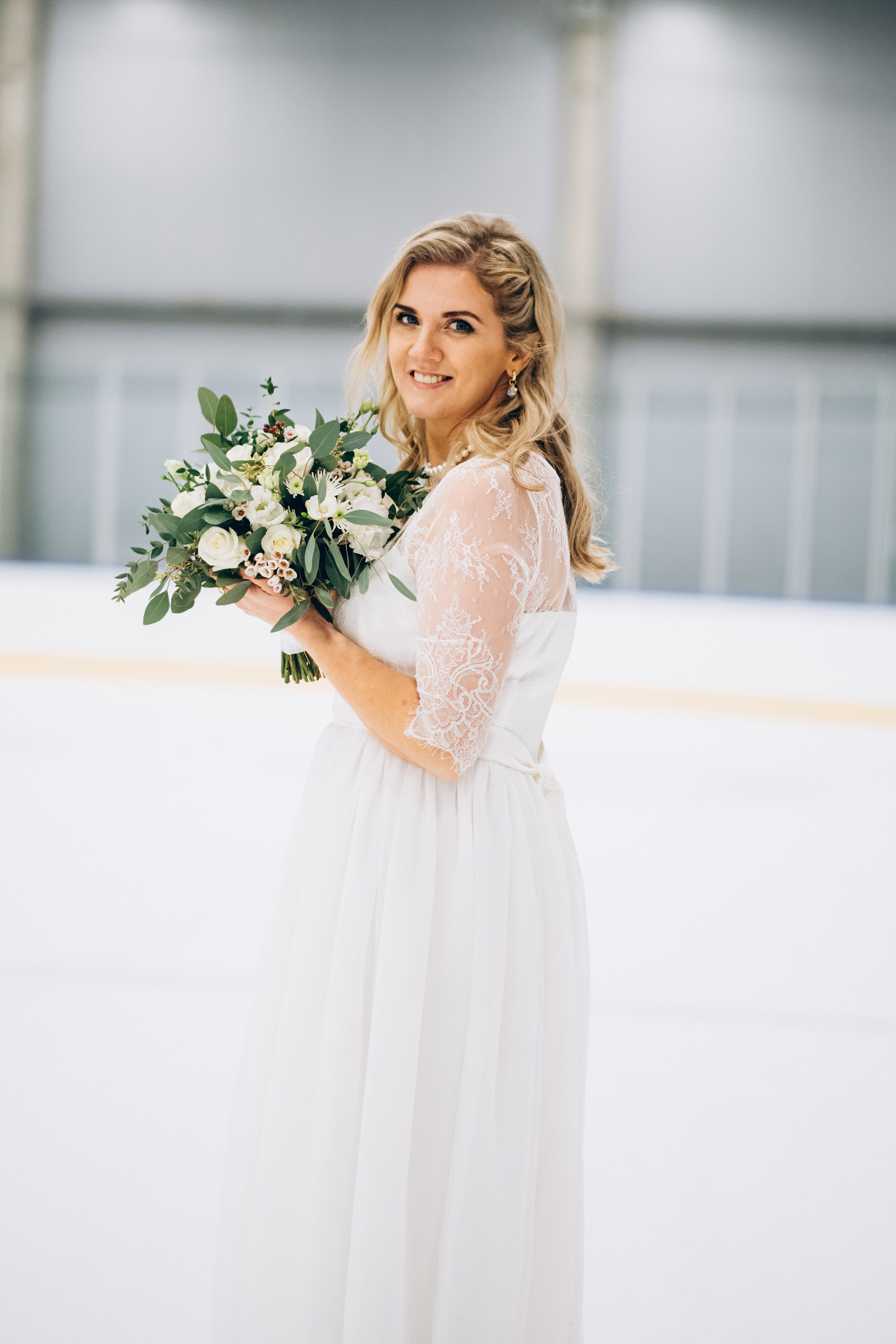 Kāzu fotosesija ziemā | Elīna un Mārtiņš. Kāzu × Ģimenes notikumu fotografs Edgars Kalniņš