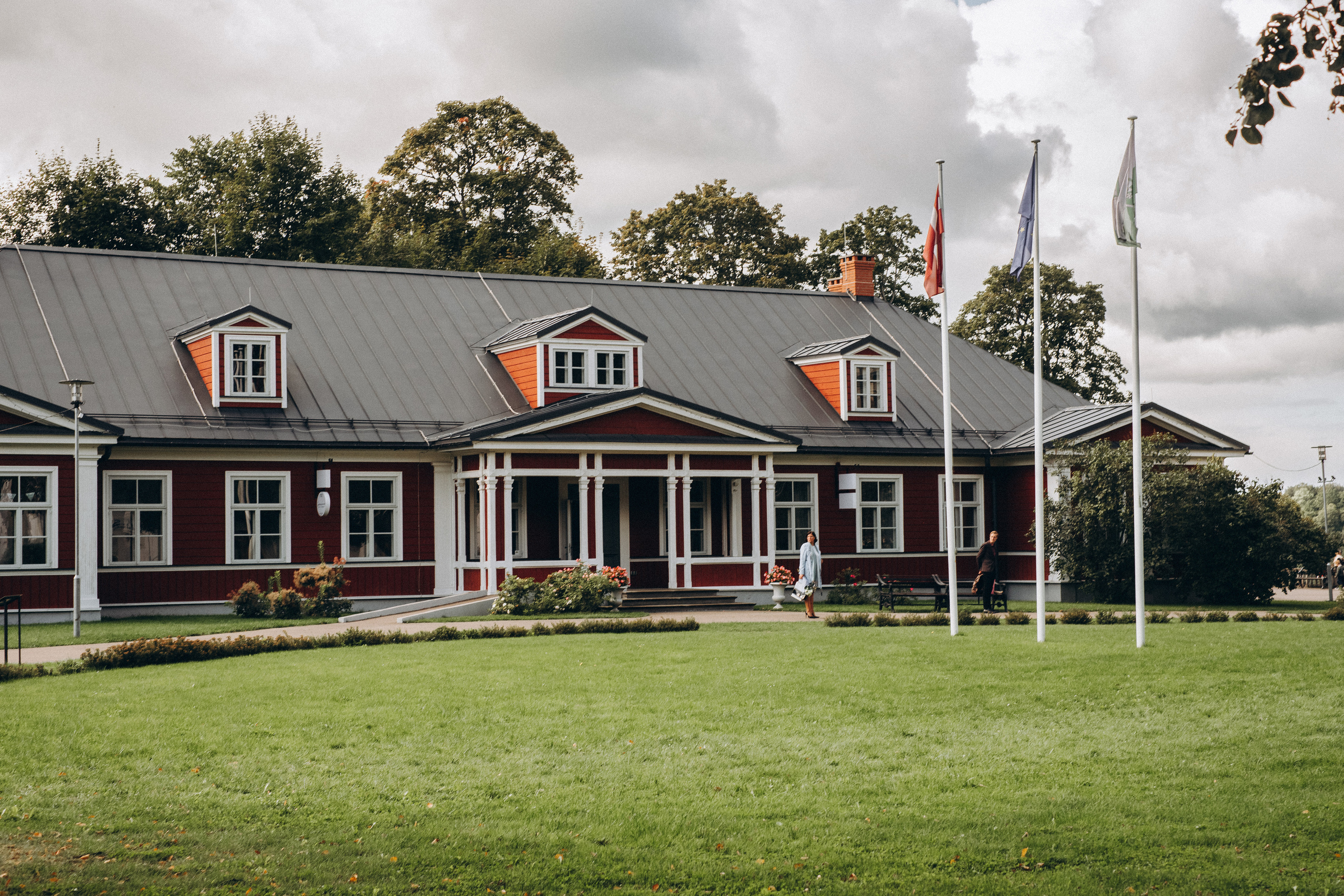 Kāzu foto stāsts Siguldā | Gita un Kaspars. Kāzu × Ģimenes notikumu fotografs Edgars Kalniņš