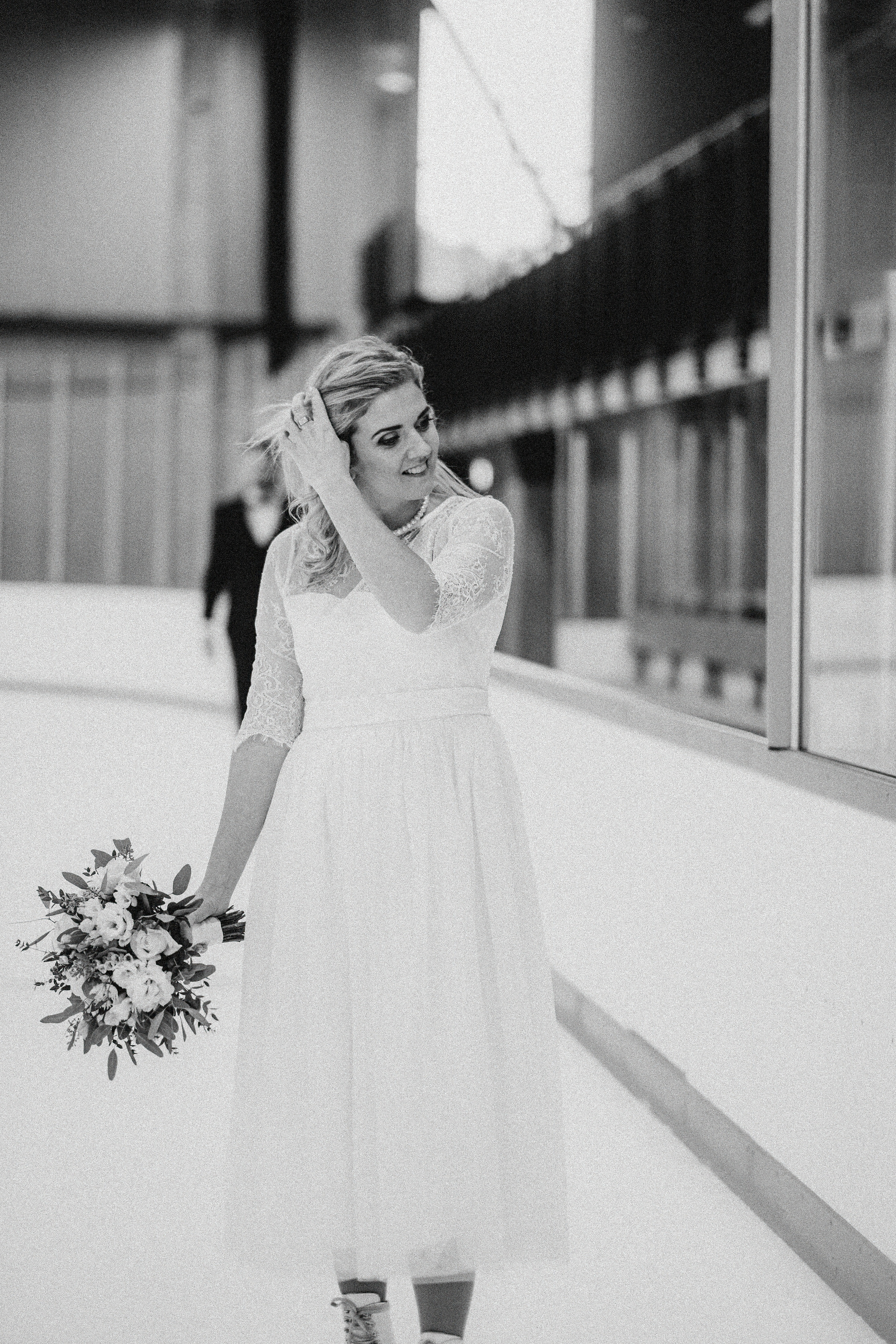 Kāzu fotosesija ziemā | Elīna un Mārtiņš. Kāzu × Ģimenes notikumu fotografs Edgars Kalniņš