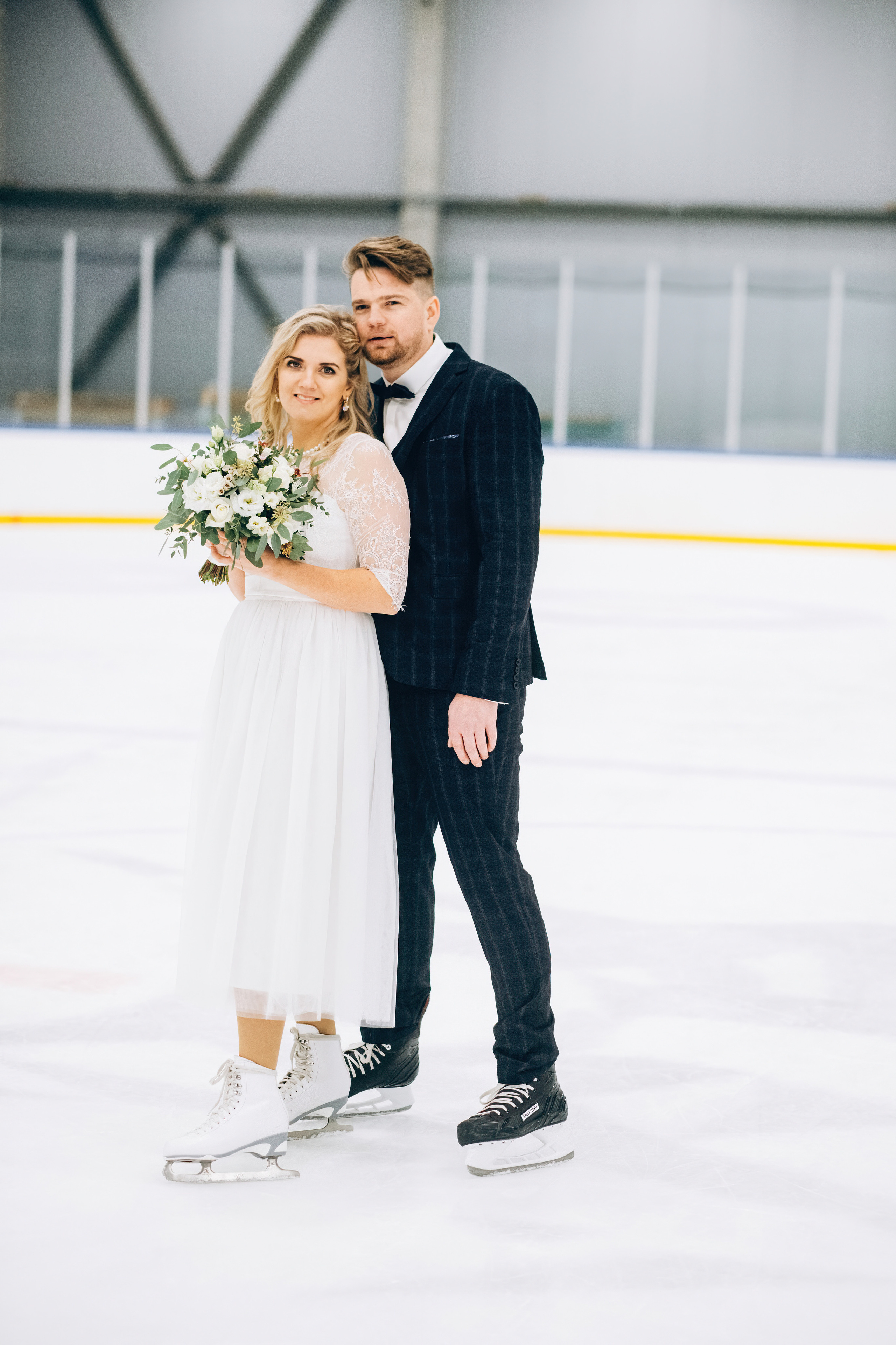 Kāzu fotosesija ziemā | Elīna un Mārtiņš. Kāzu × Ģimenes notikumu fotografs Edgars Kalniņš