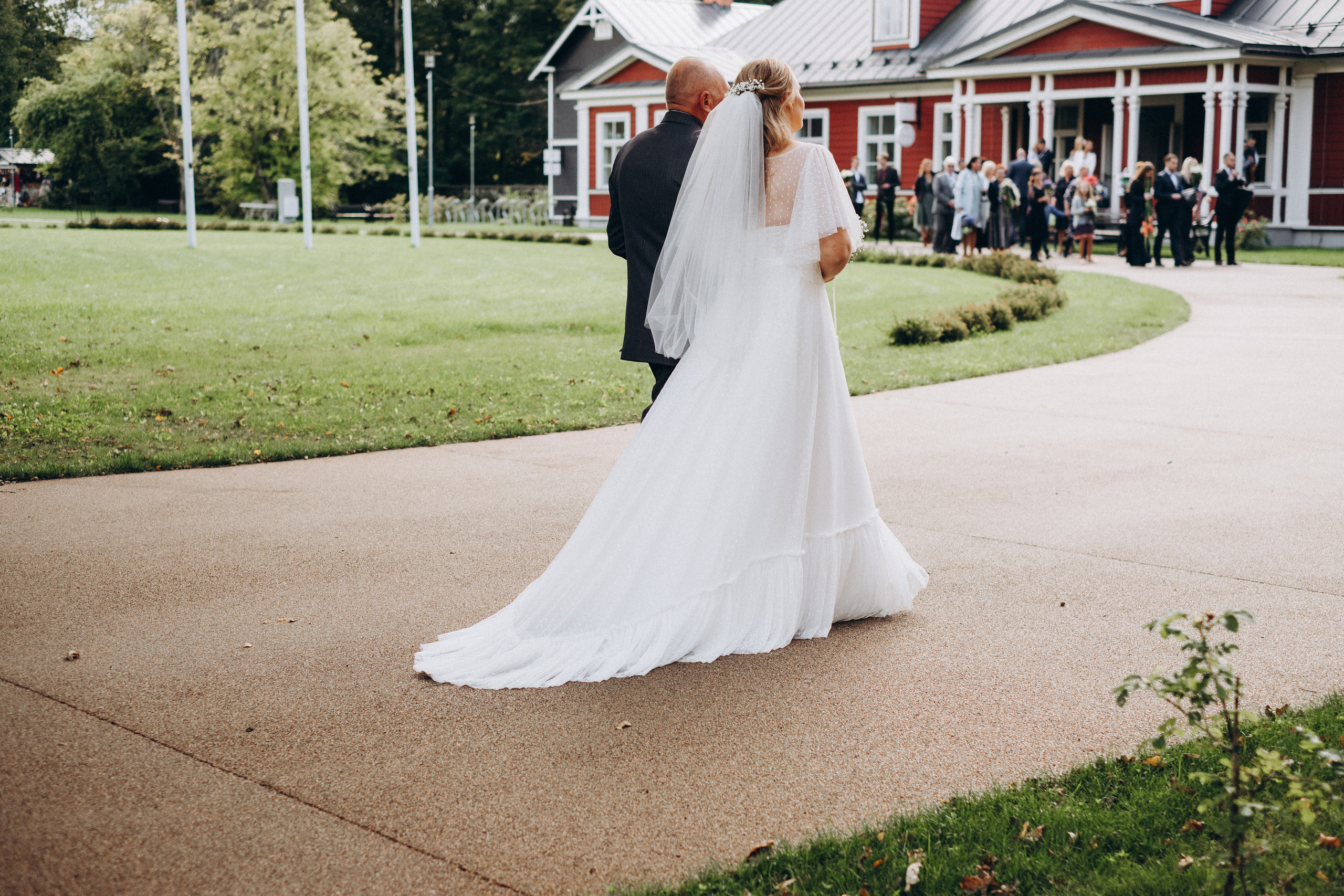 Kāzu foto stāsts Siguldā | Gita un Kaspars. Kāzu × Ģimenes notikumu fotografs Edgars Kalniņš