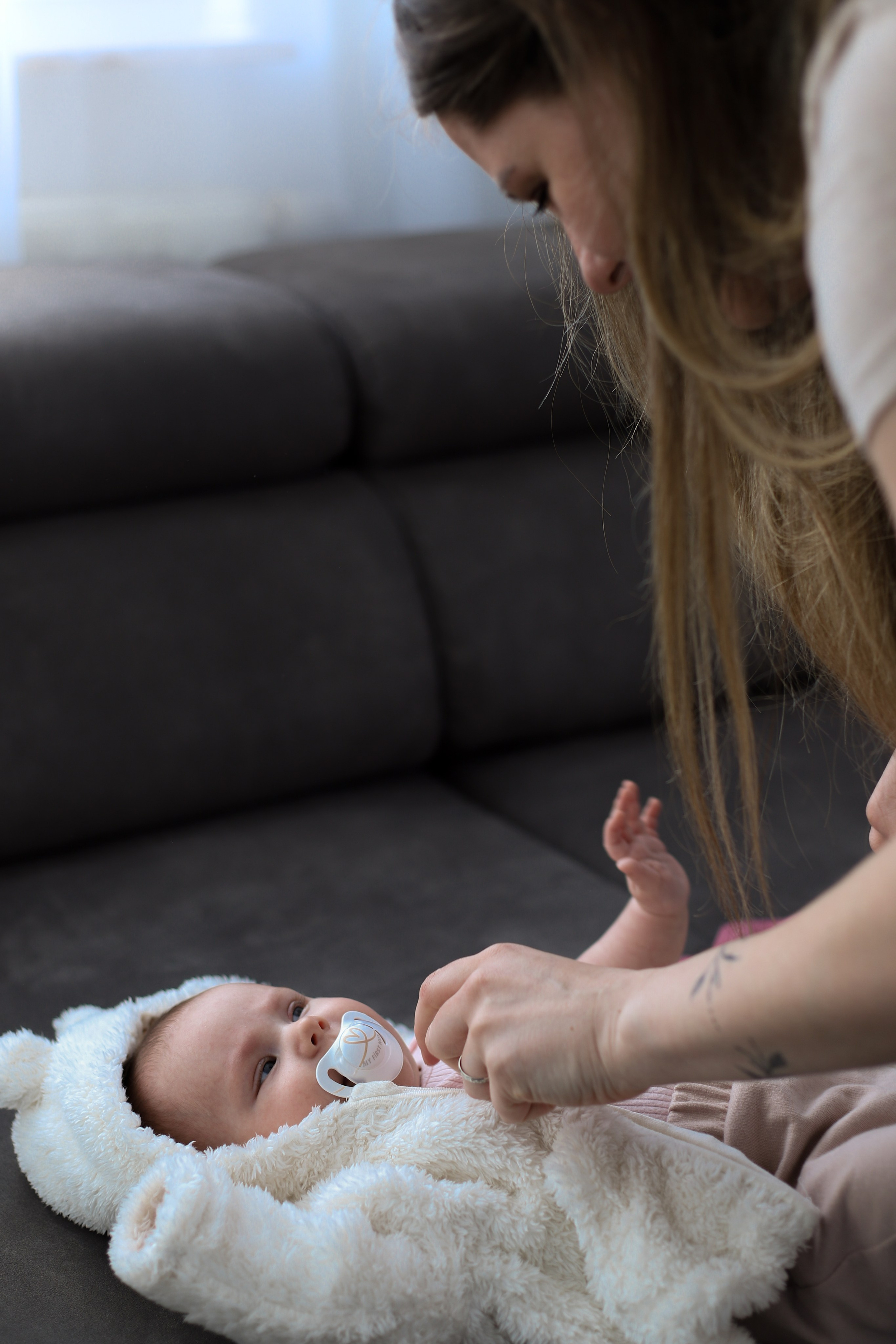 Mama und Baby. Olena Fritz Fotografie