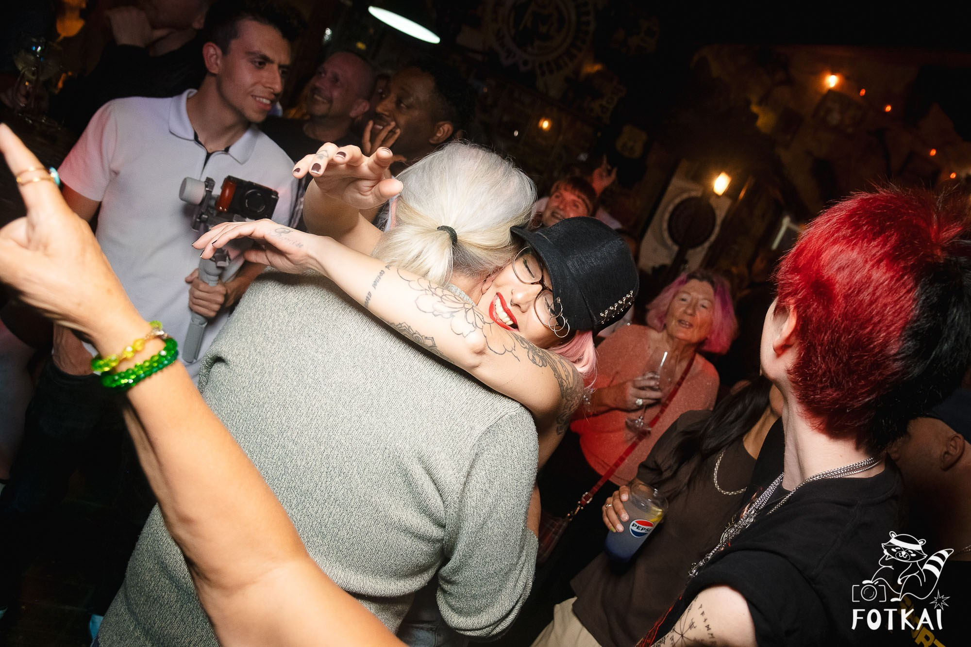 Amy Winehouse Tribute at El Paso Bar (March 28) — Live Concert Photo Report | FOTKAI