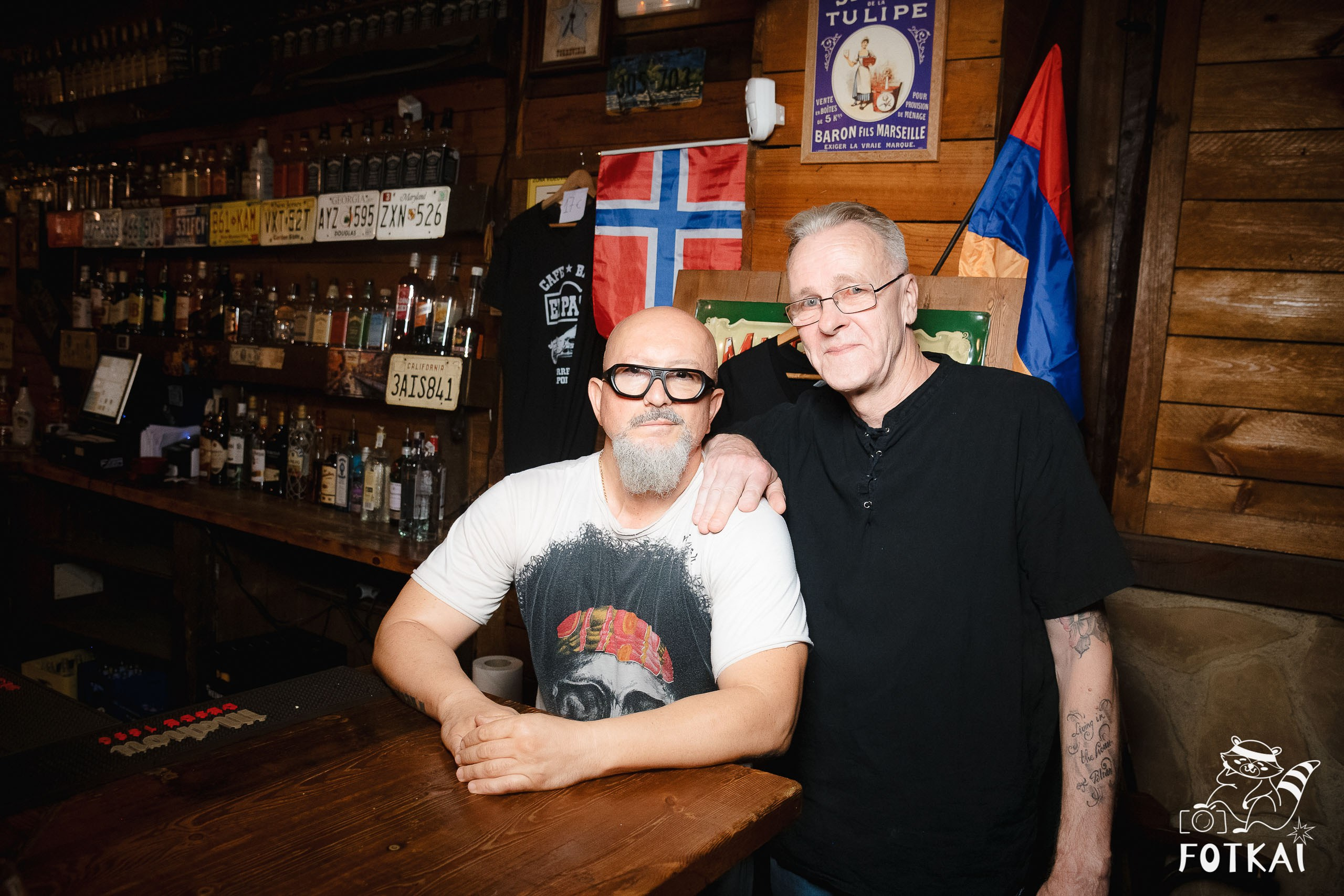 El Paso Rock Bar Torrevieja: Reportaje fotográfico 03.10.25 | FOTKAI