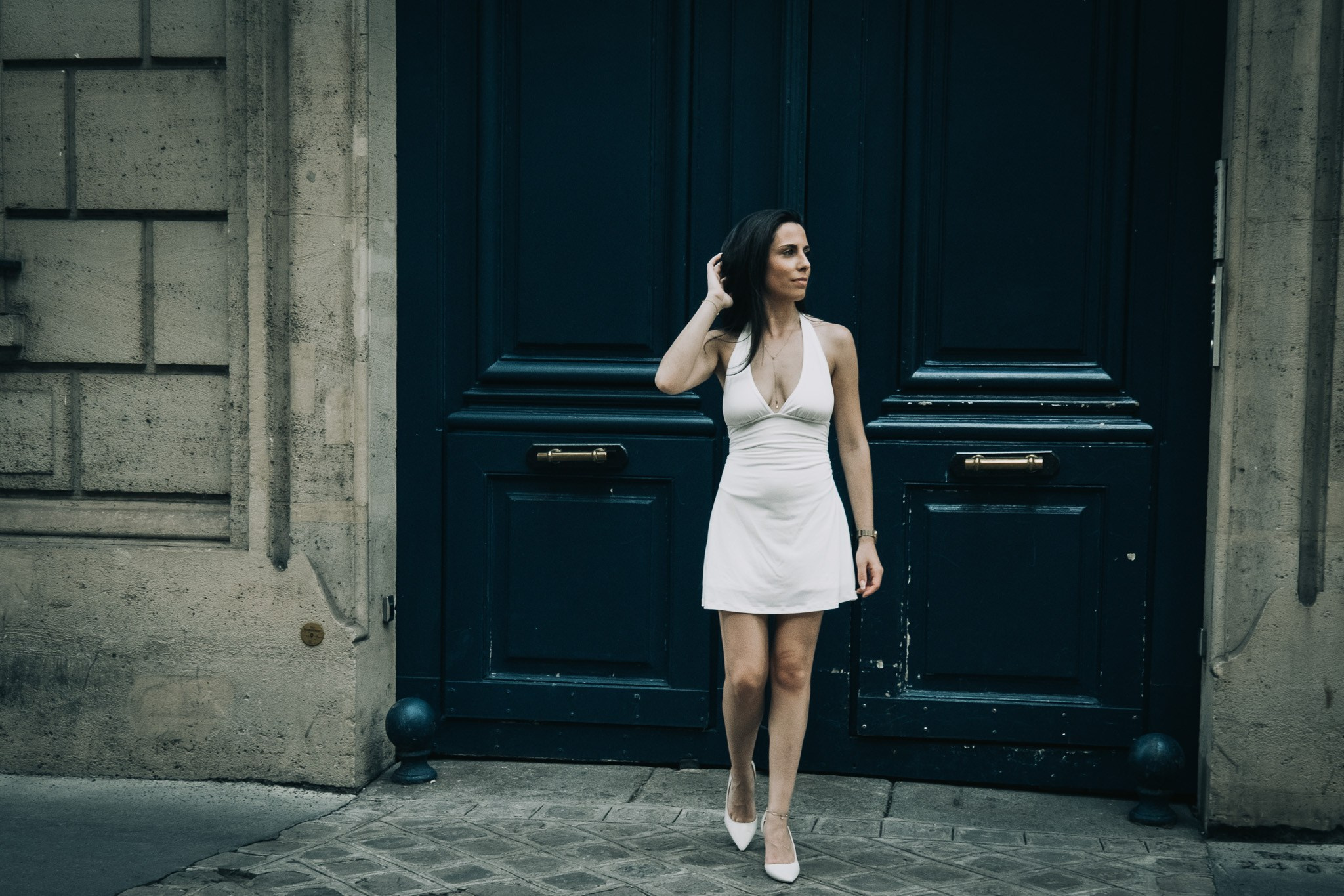 Clara’s photowalk in Paris. Photographer in Paris Marina Chaput