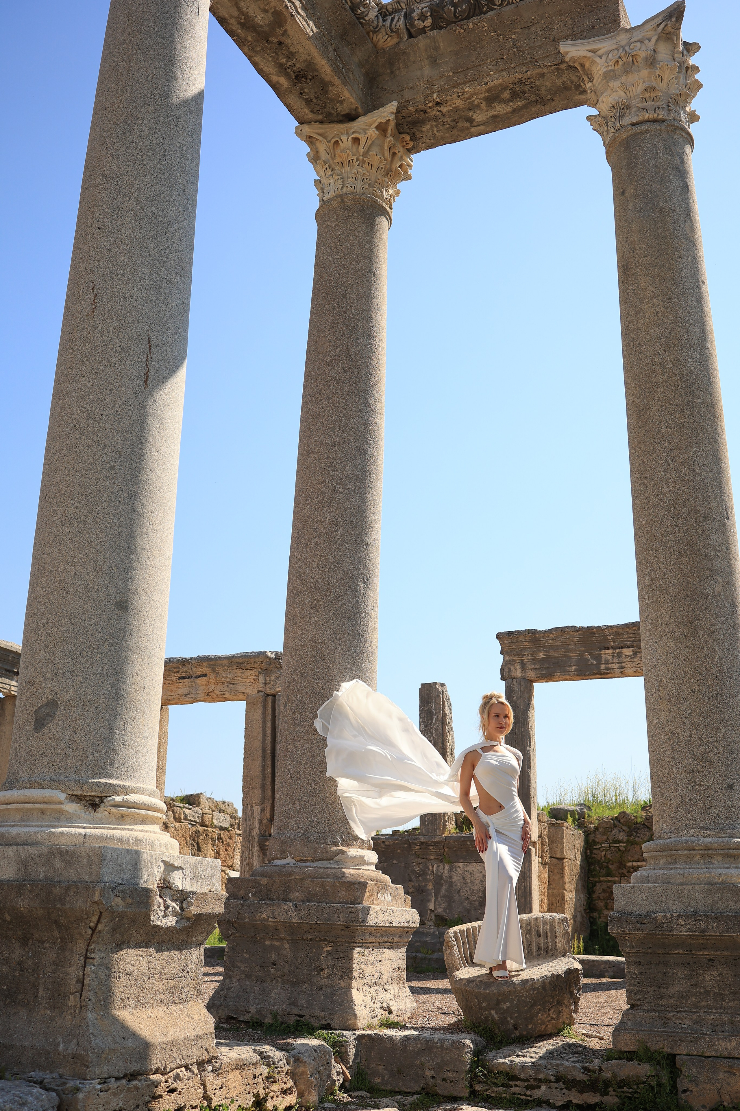 Фотосессия в Анталии в античном городе Перге