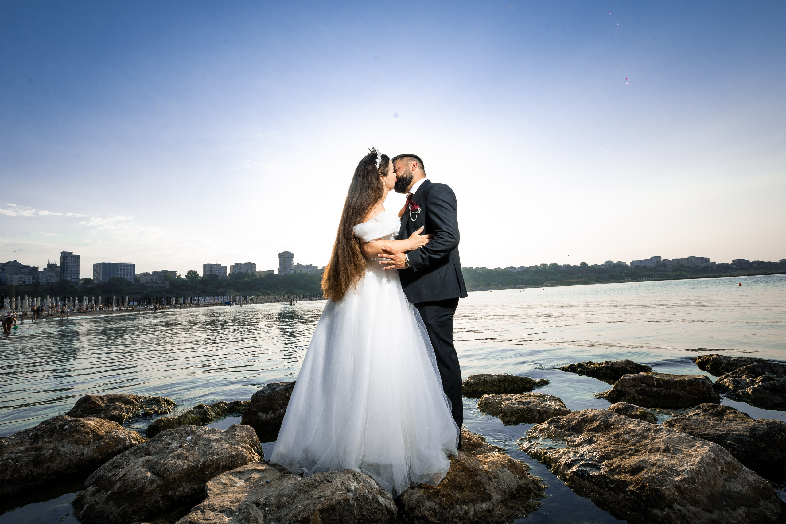 Andreea & Elvis Trash The Dress. MGS STUDIO
