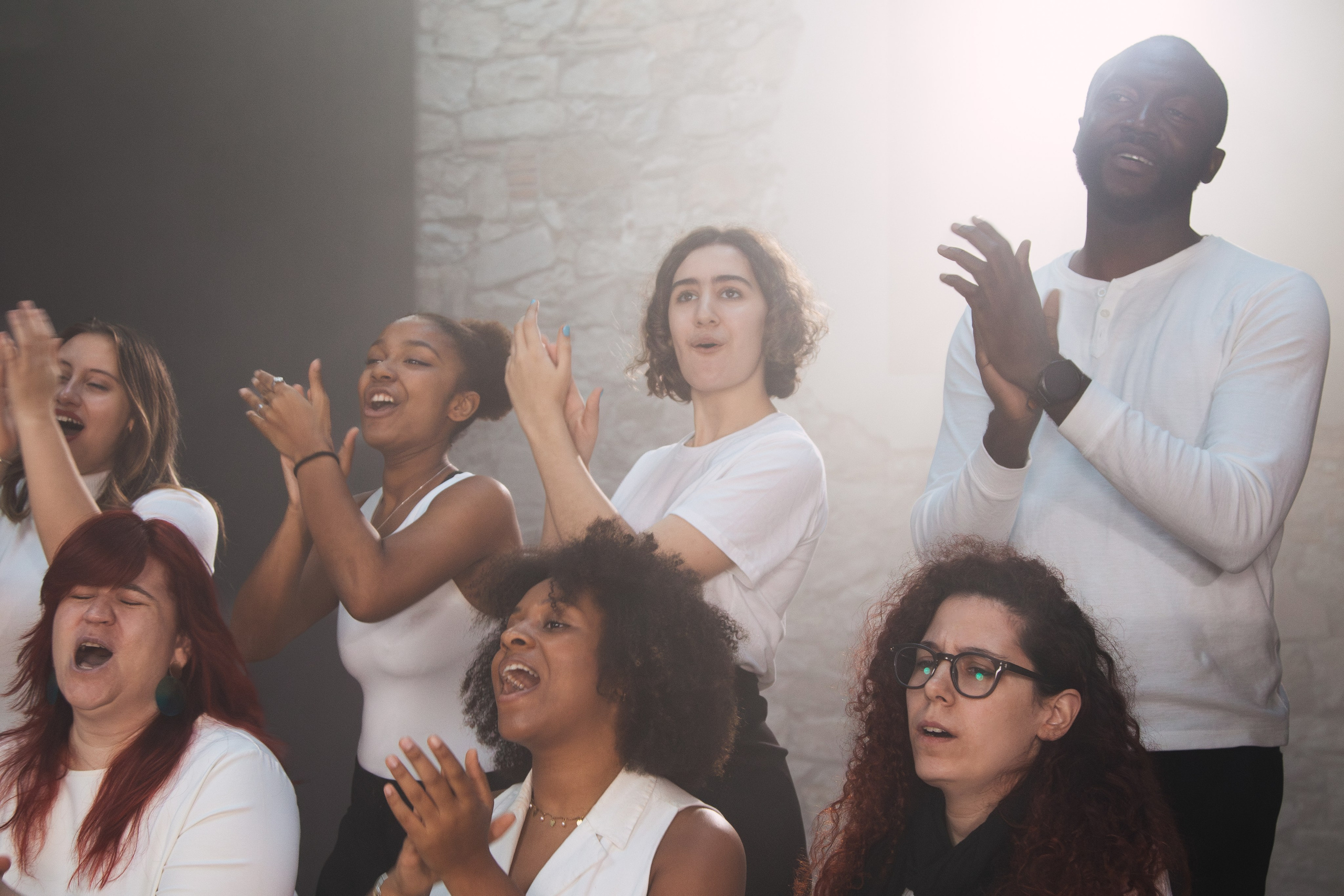 Attih Soul, choir shoot. Alexandra Uzianova — photo and video content in Barcelona