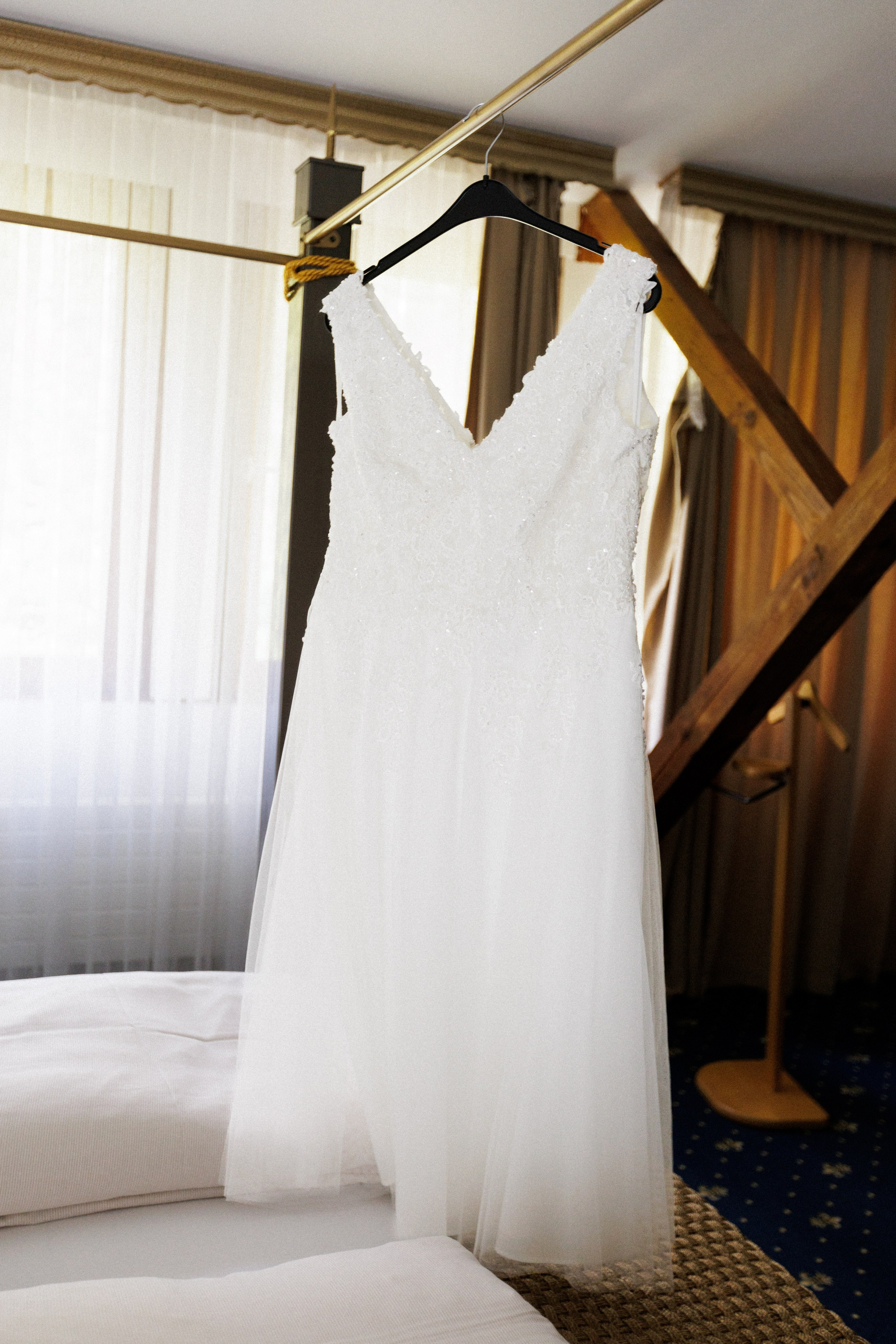 Hochzeitsfotografie an der Windmühle Eyendorf | Historische Romantik in Niedersachsen. Hochzeitsfotograf und Hochzeitsvideograf aus Hamburg | Roka21Film