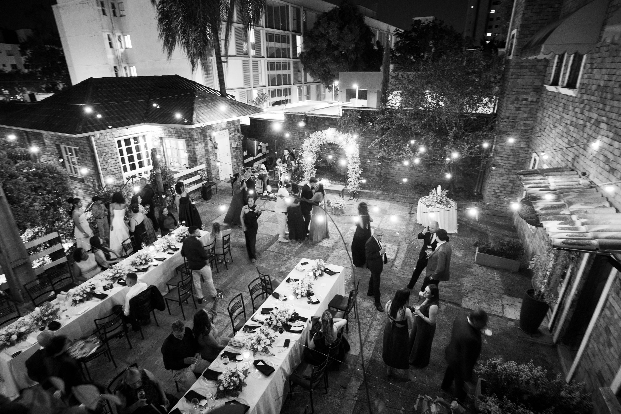 Elizabeth e João. Edu e Josi Fotografia de Casamento em Belo Horizonte | Fotos Naturais
