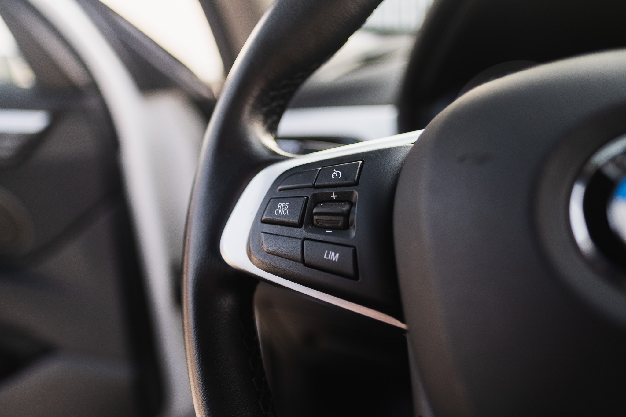 BMW X1. LOHA VISUALS — AUTOMOTIVE PHOTOGRAPHY