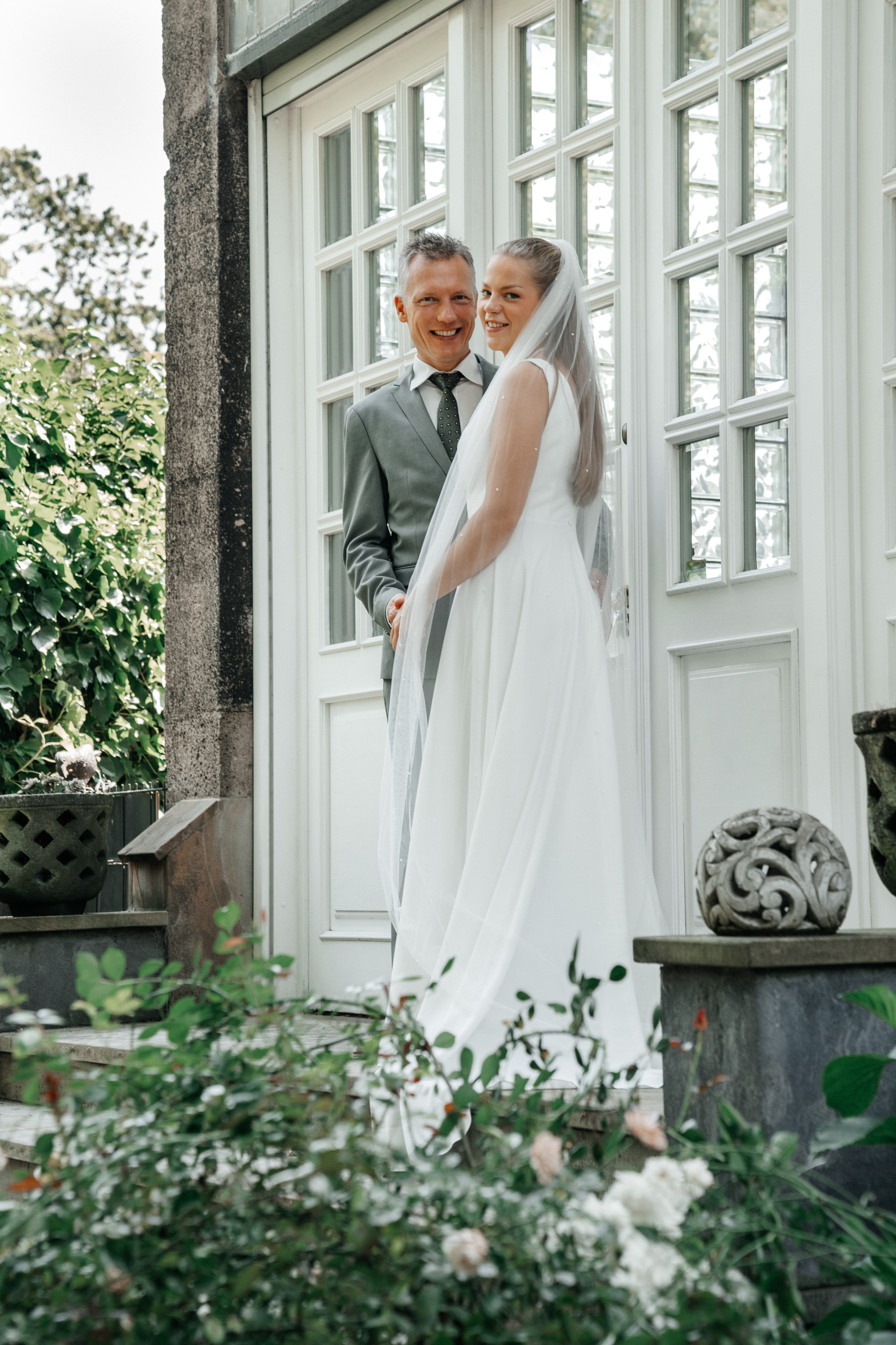 H & S, AVERDUNKSHOF. Wedding Photographer Germany