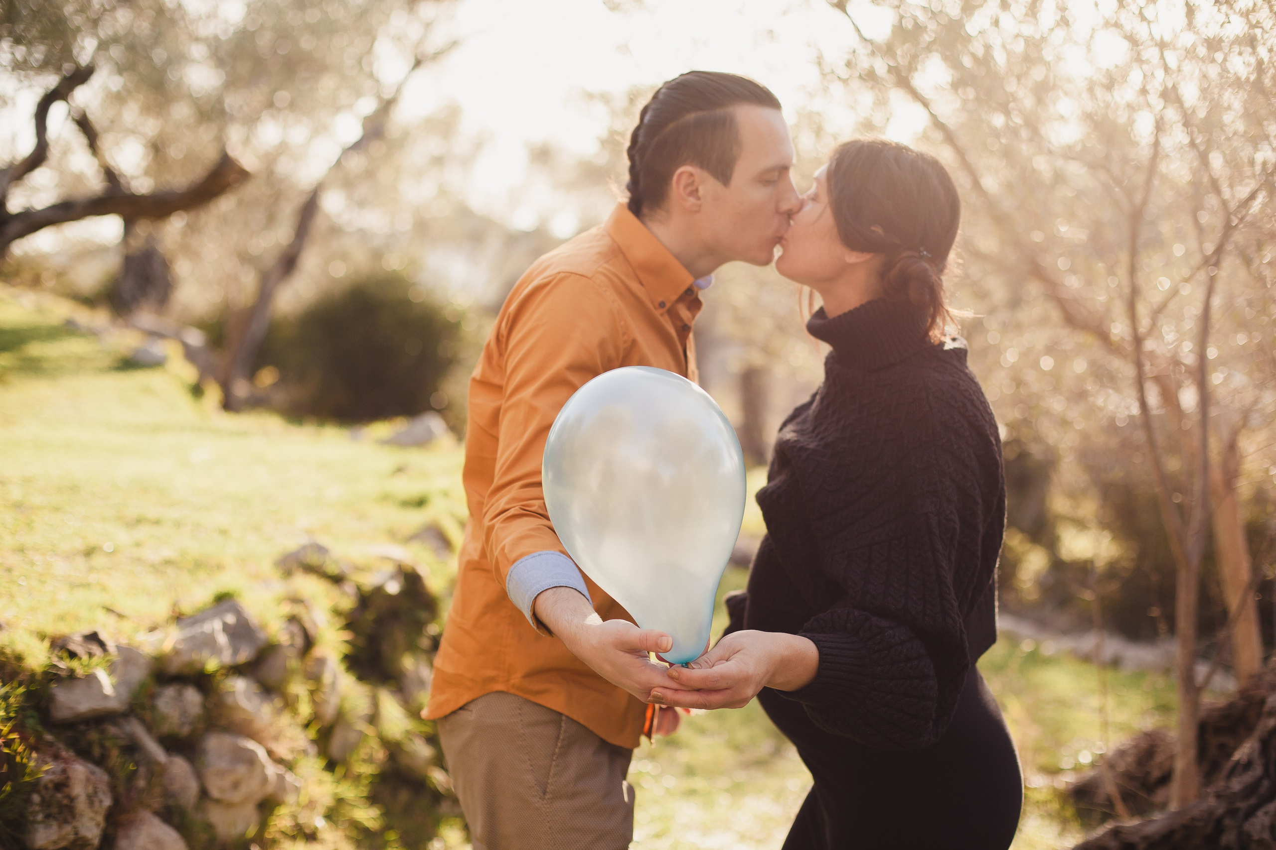 Maternity Session in the Olives. Sunkrit Photography