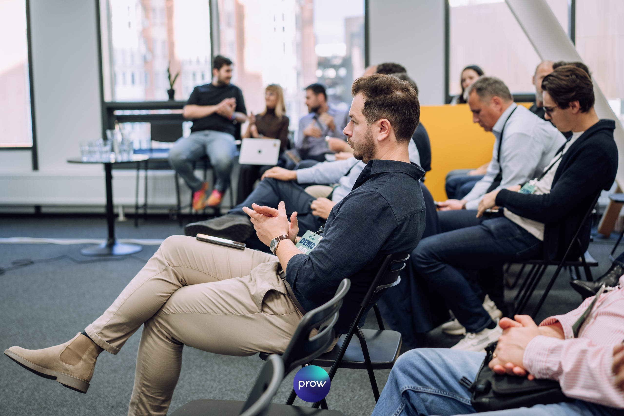 InVest DemoDay @ Cowork. Cozac Cristian Photographer