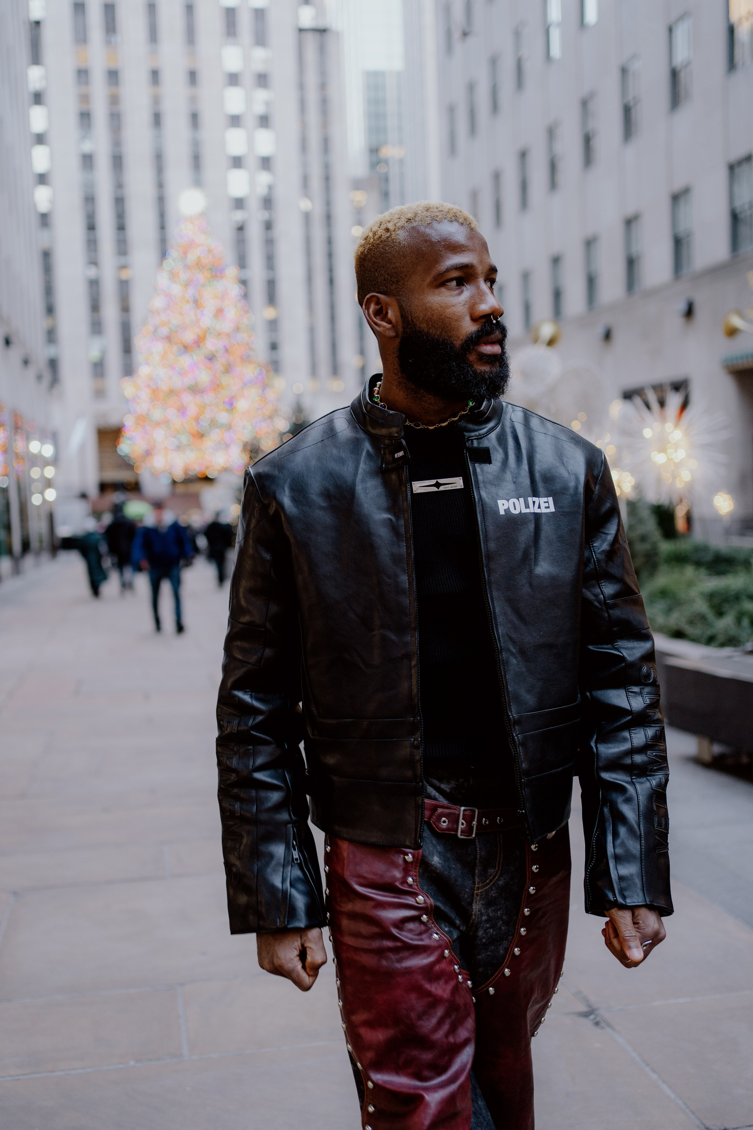 Times Square and 5th avenue. Videographer and photographer in New York // MAKAROV.VIDEO