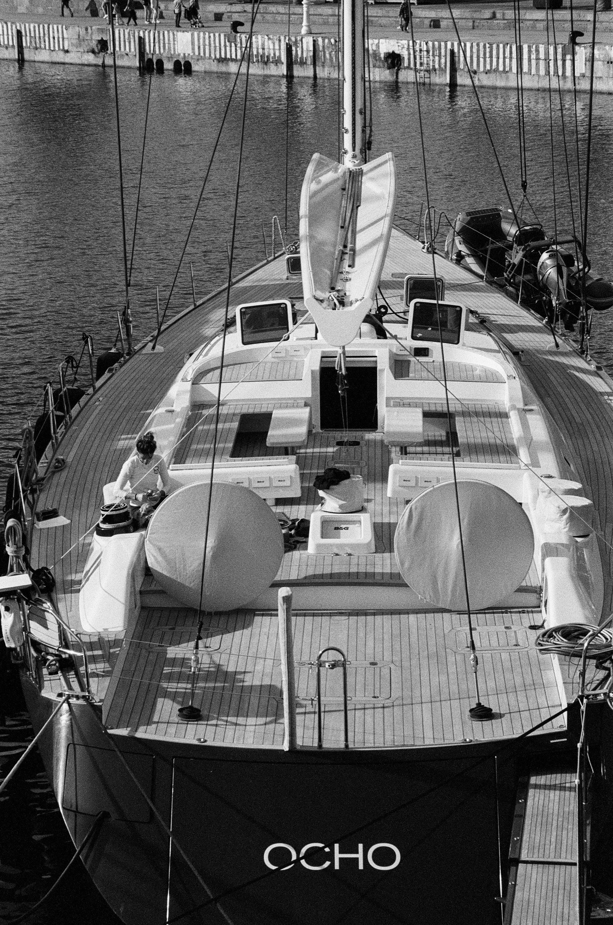 Barcelona — Light, Rhythm and Architecture. Wedding Stories — Professional Wedding Photography & Videography in Germany, Italy, Spain & all across Europe