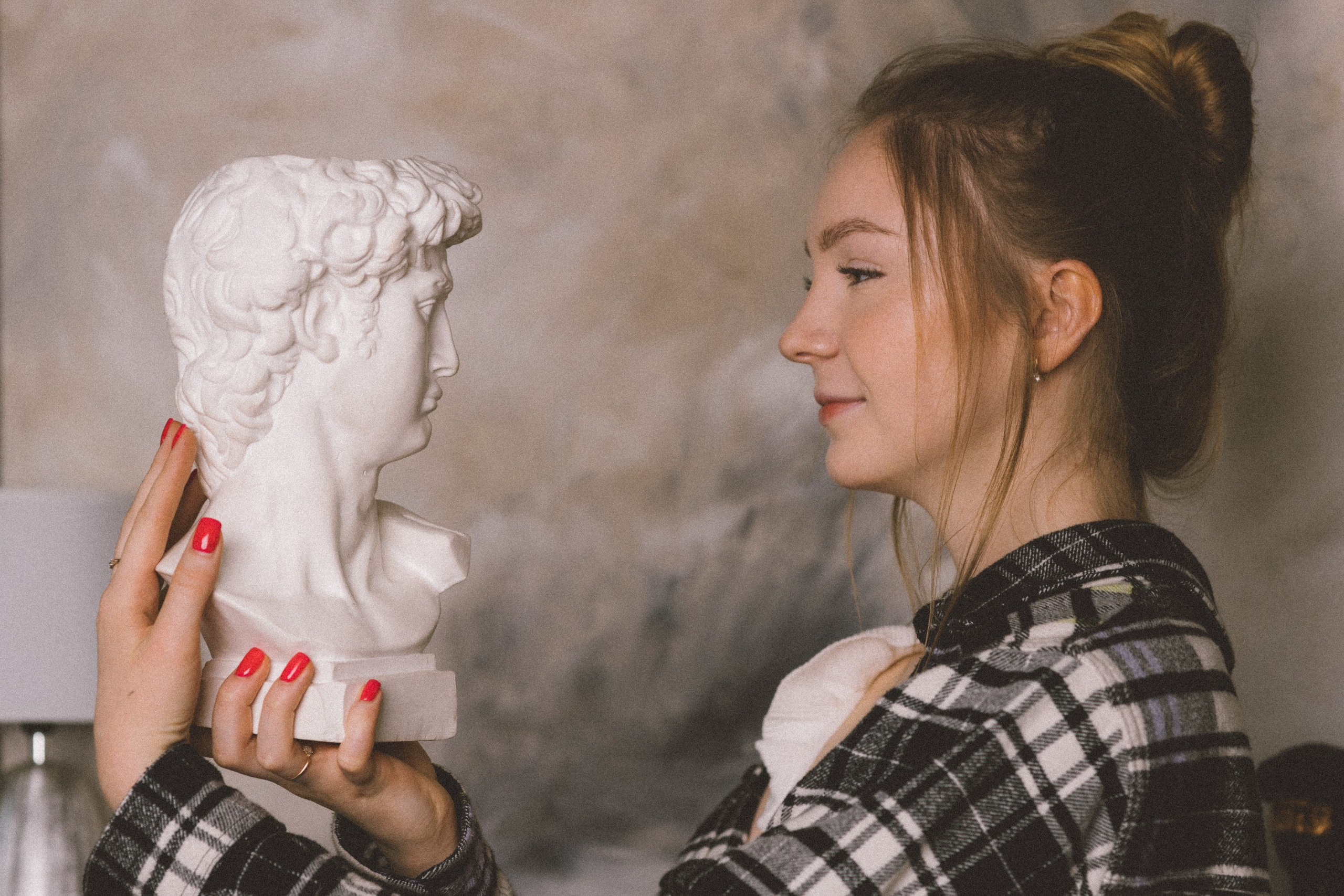 Алеся-фотосессия для художника. Фотограф Анна Кучерявая | Свадьбы и мероприятия в Дубае