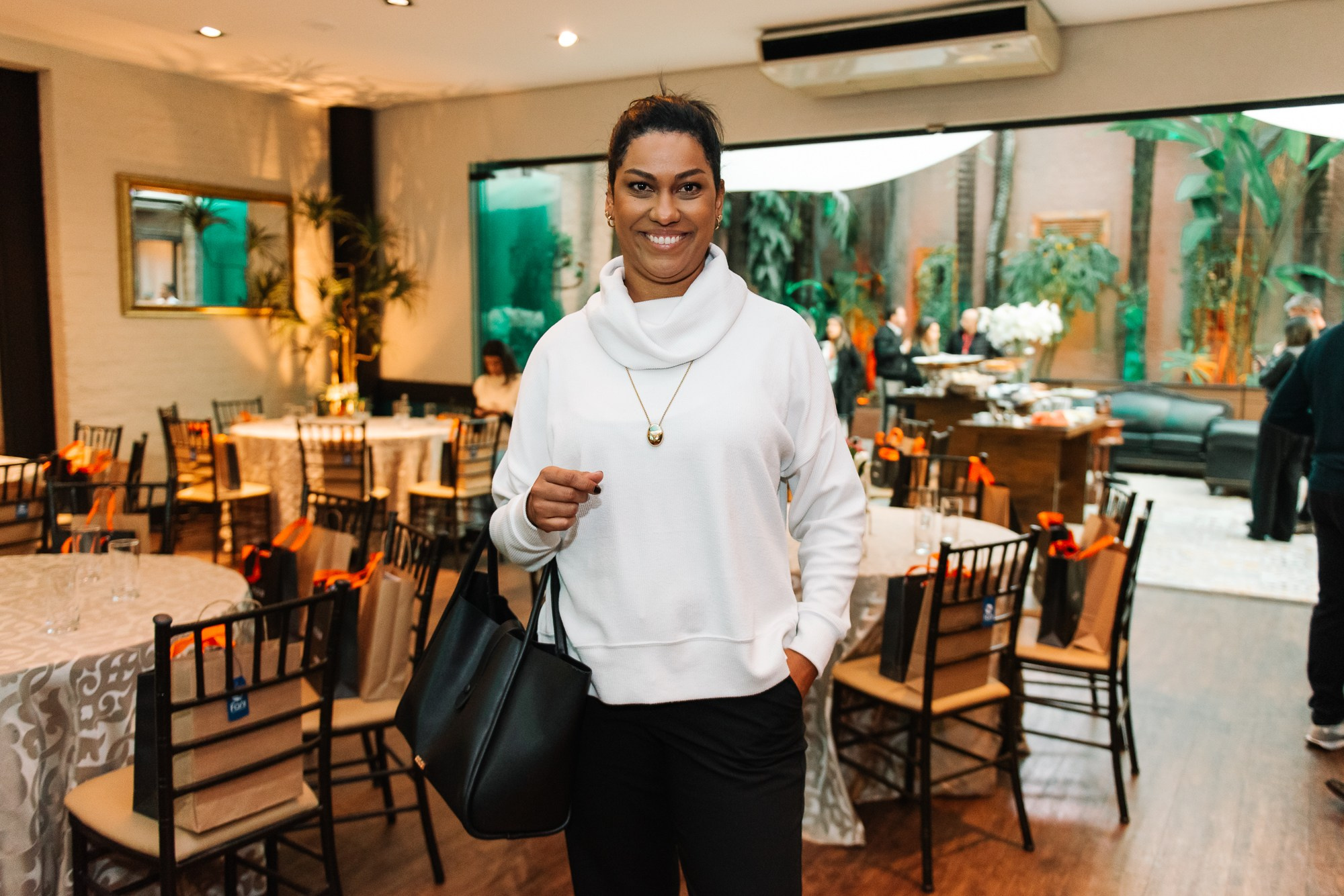 Café + Conteúdo | Casa Pinezi. 78 Imagens