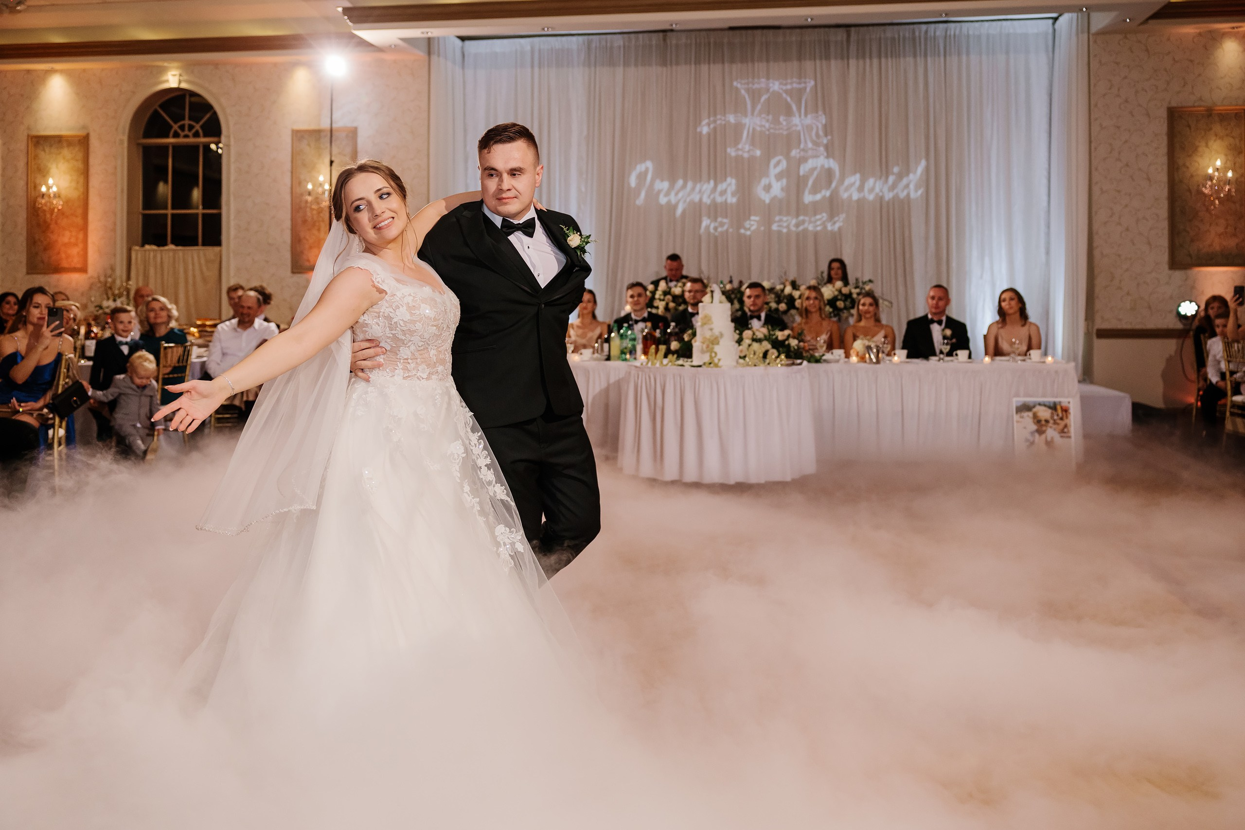 05.10.2024 Wedding. Wedding family event photographer in Chicago Nick Yushevich