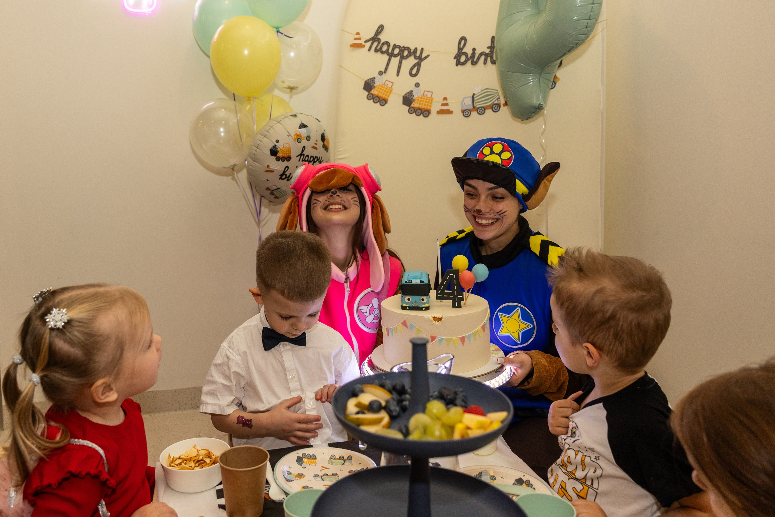 День рождения Артёма 24 января 2026 года. Семейный и детский фотограф в Варшаве Мила Бобровская