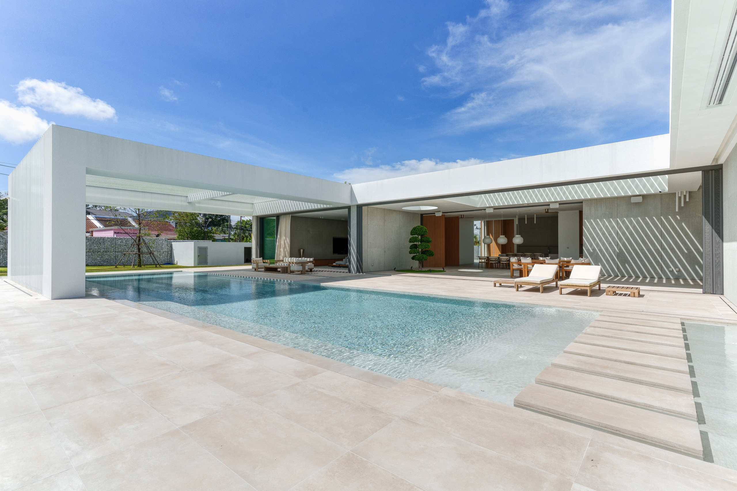Villa IW Plus Out Design Studio. Интерьерный фотограф на Пхукете | Perelude Interior