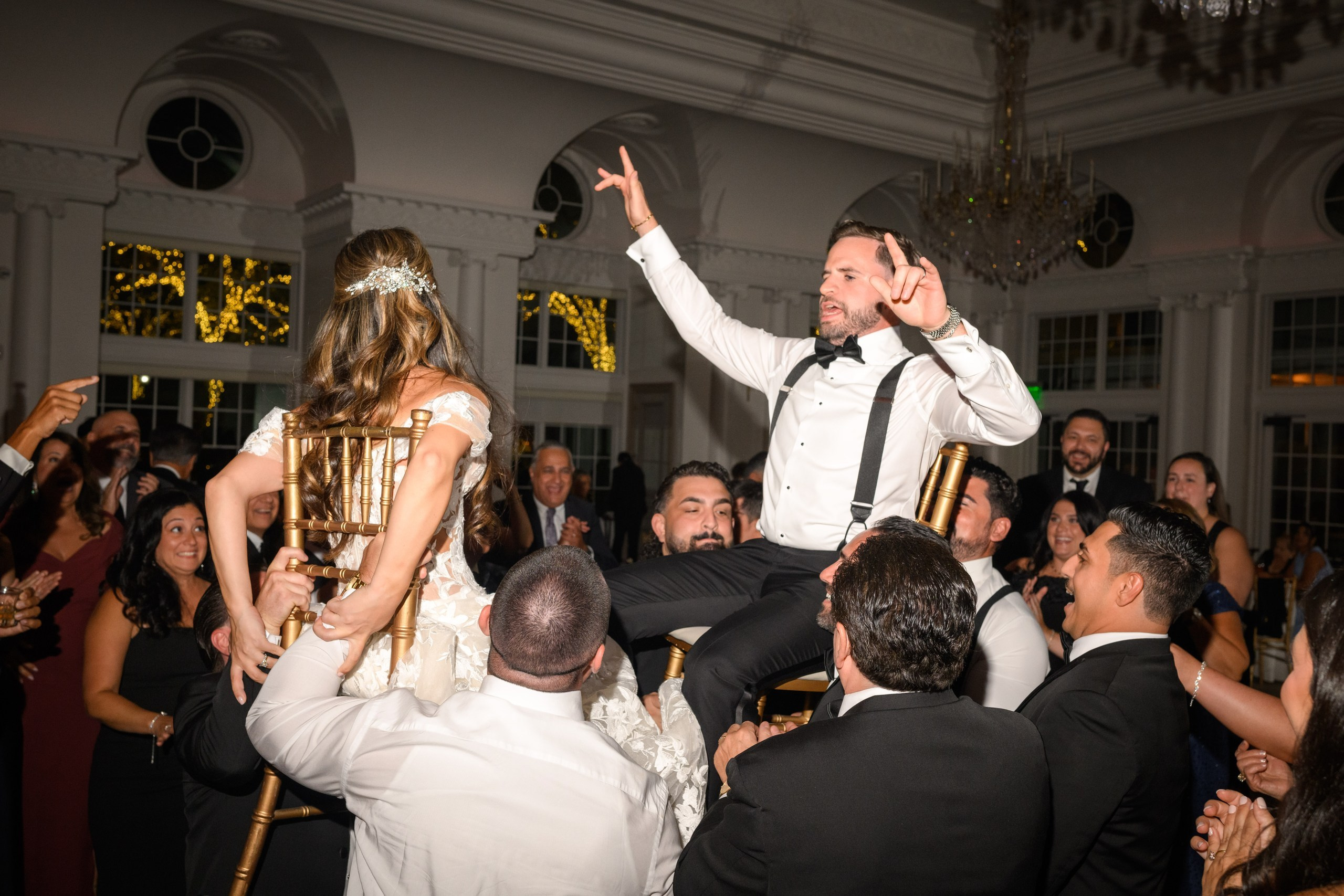 Arianeh & Michael, Park Chateau. Wedding Photo & Video